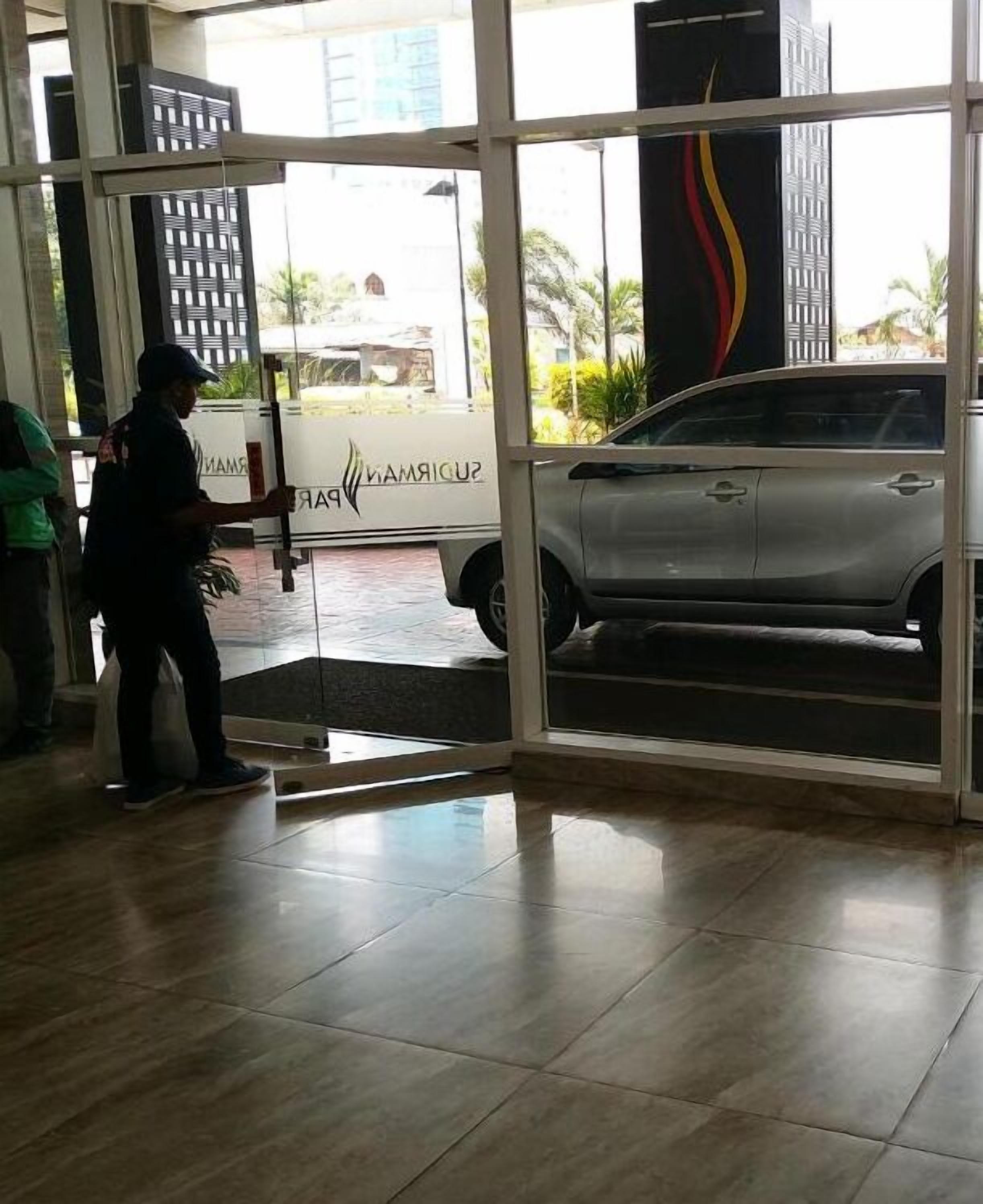 Sudirman Park Apartment by Merry