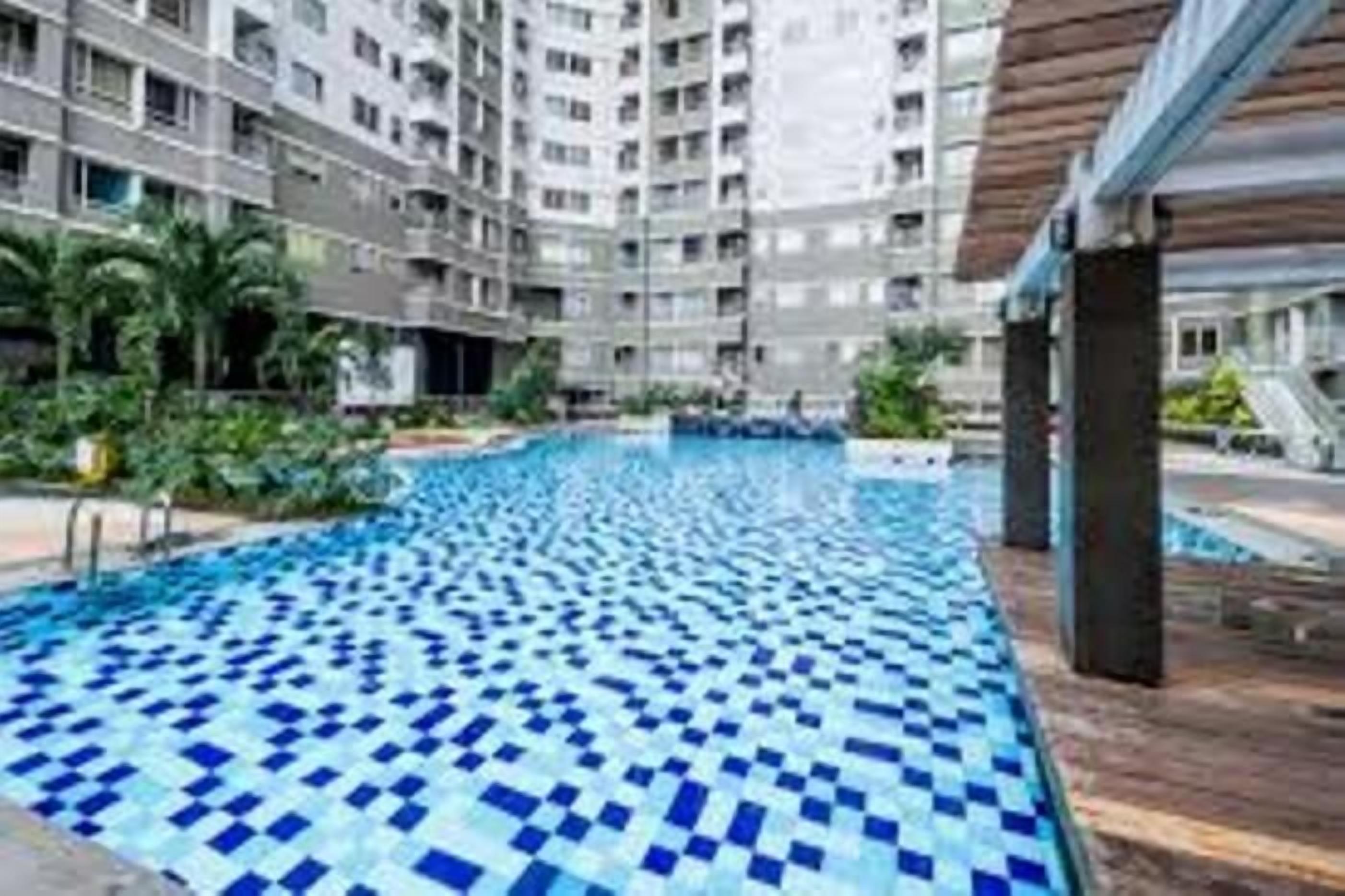 Sudirman Park Apartment by Merry
