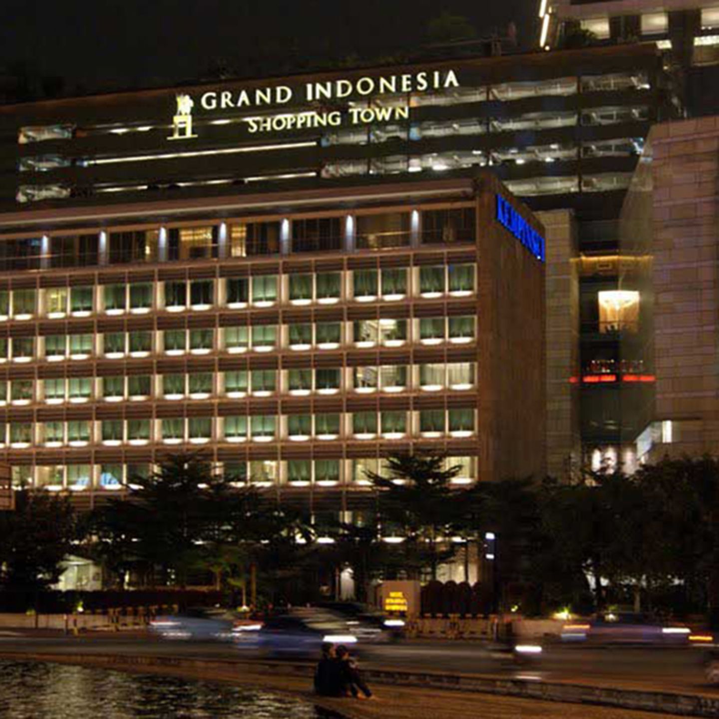 Sudirman Park Apartment by Merry