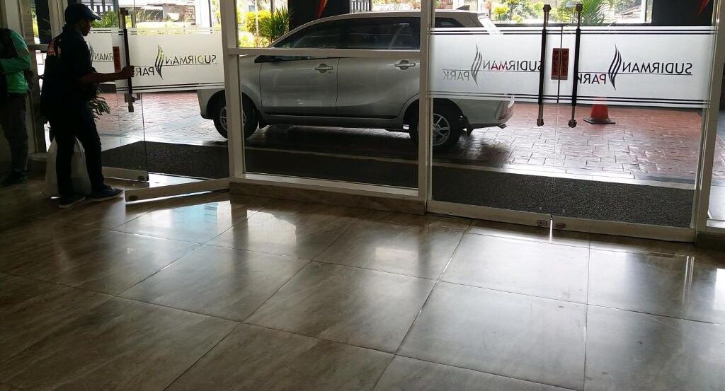 Sudirman Park Apartment by Merry