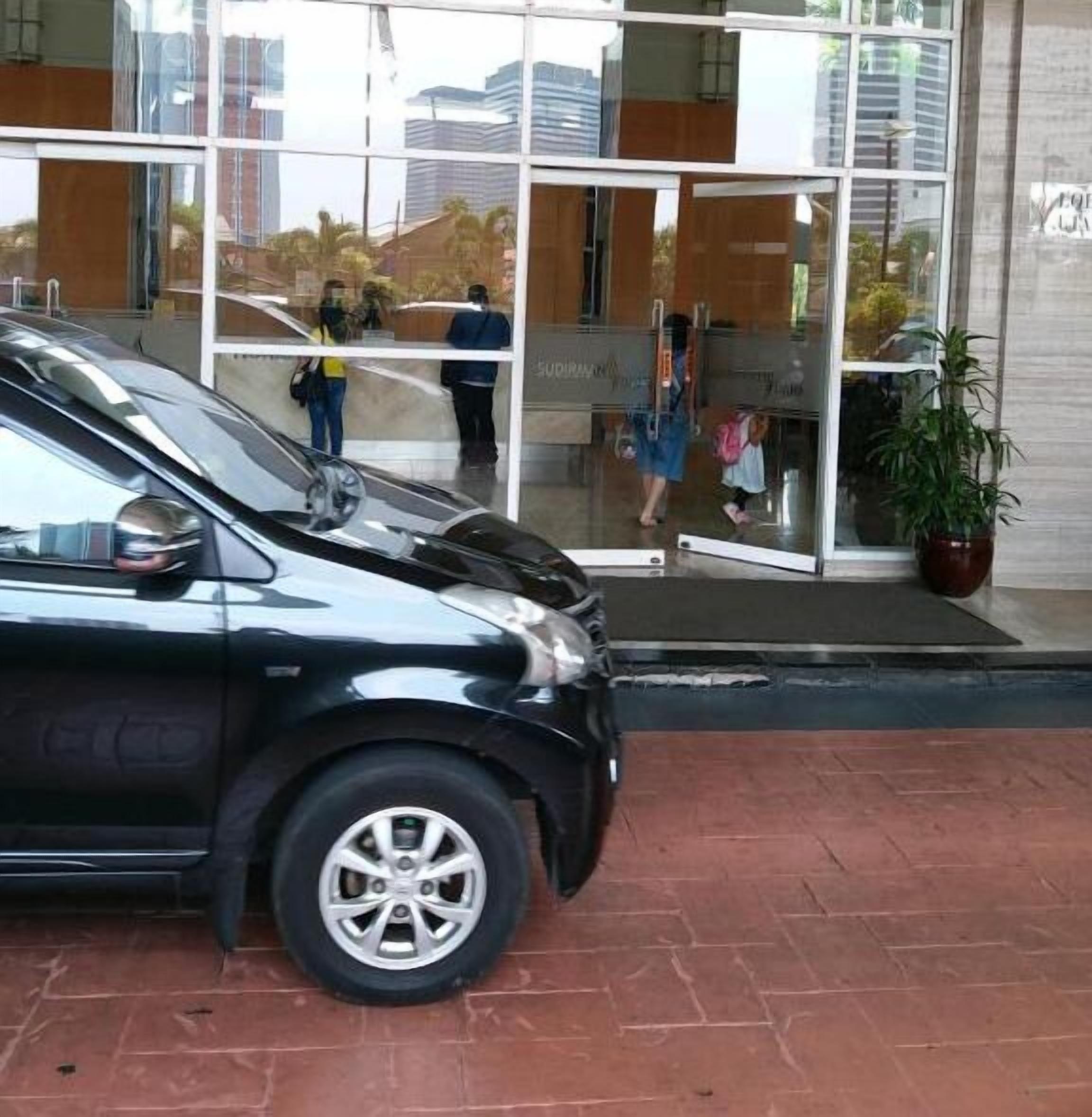 Sudirman Park Apartment by Merry