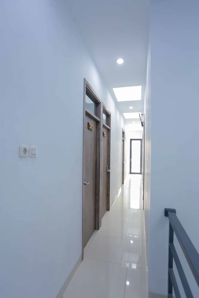 Syariah Amethyst Cengkareng