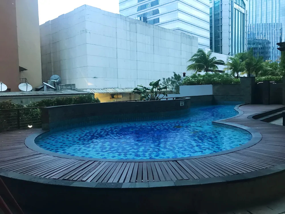 Tamansari Semanggi By Travelio