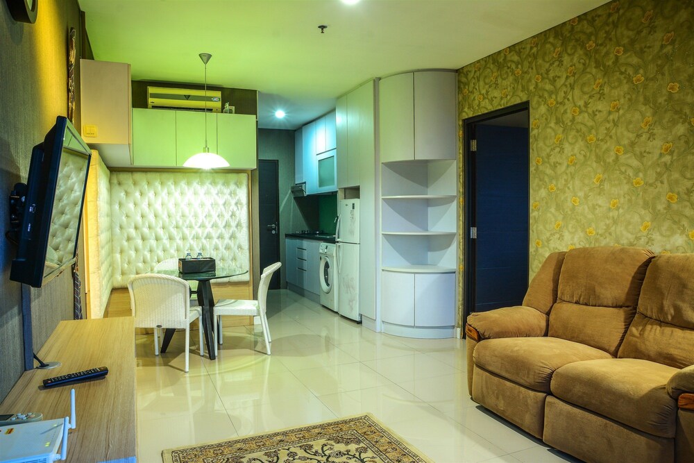 Tamansari Semanggi By Travelio