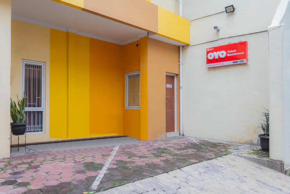 Tebet Residence By OYO Rooms