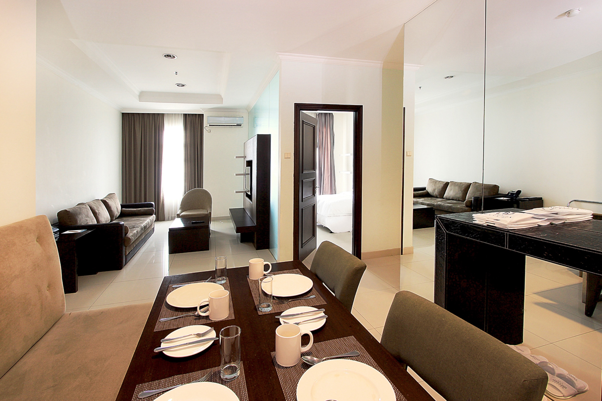 The Bellezza Suites