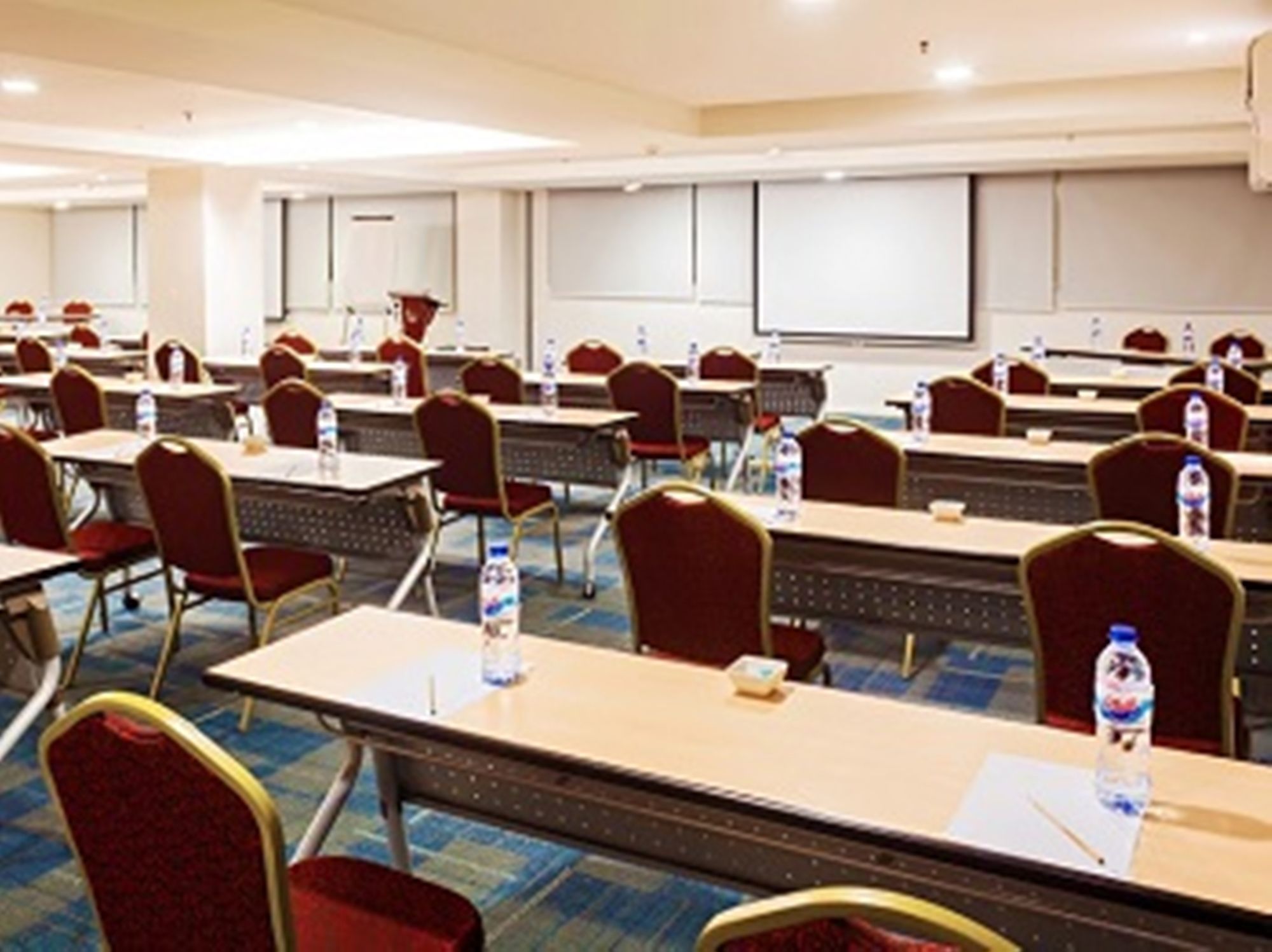 1O1 URBAN Jakarta Kelapa Gading