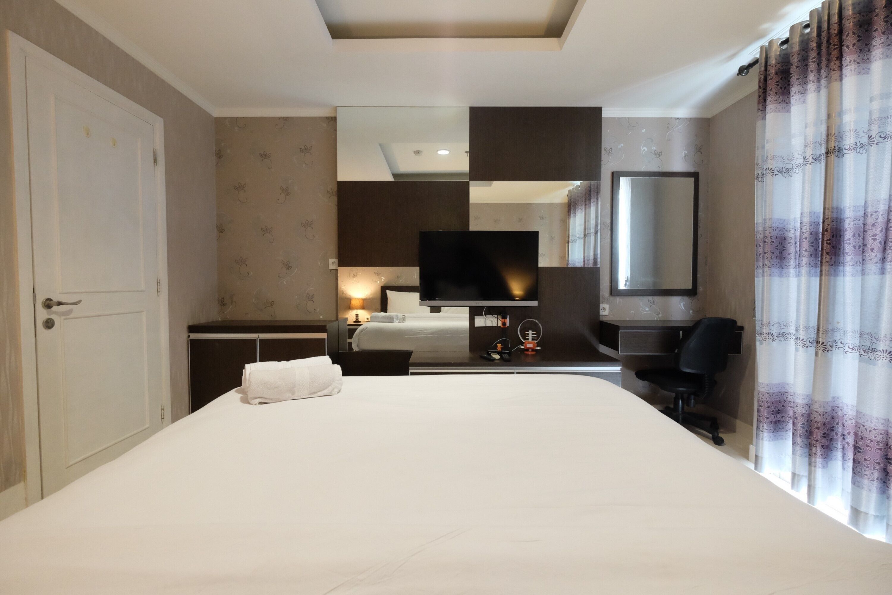 The Boulevard Apartment