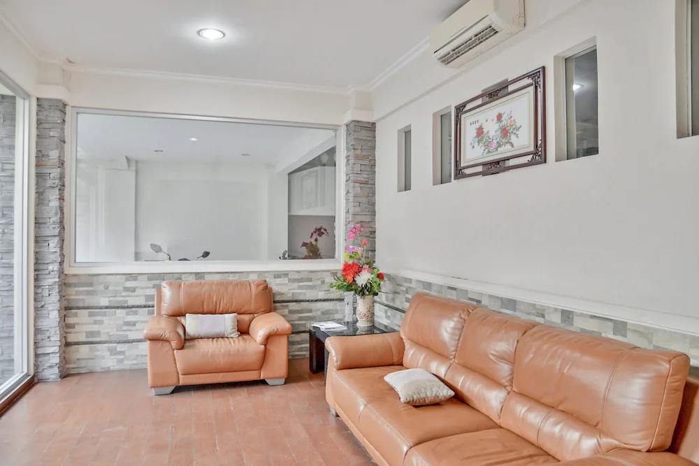 The Clover Residence