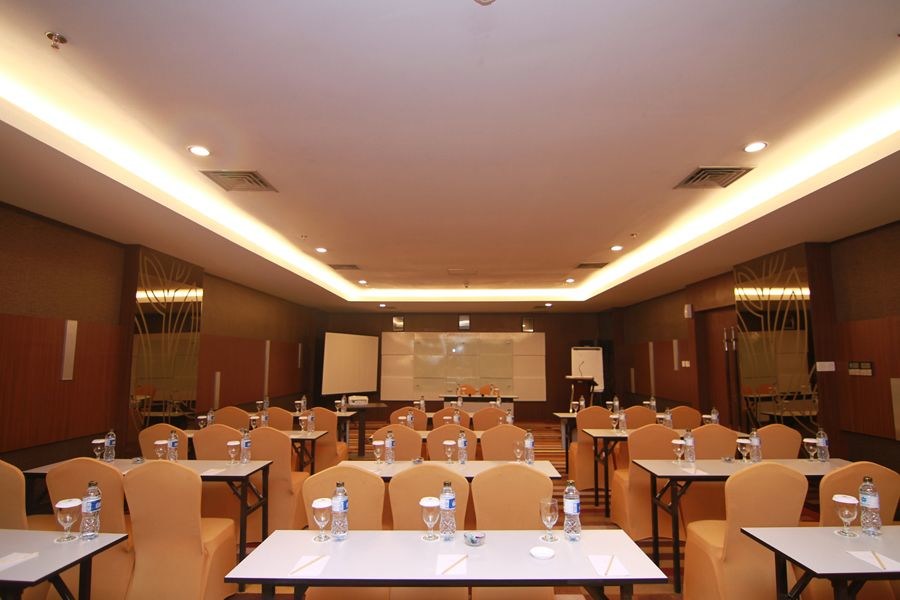 The Falatehan Hotel