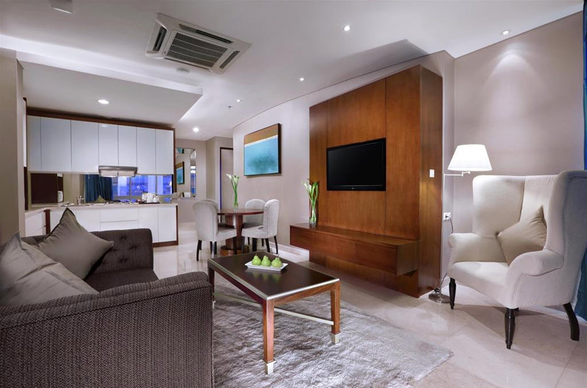 The Grove Suites