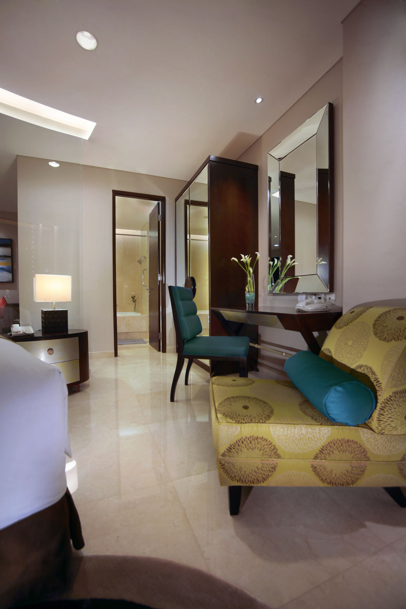 The Grove Suites