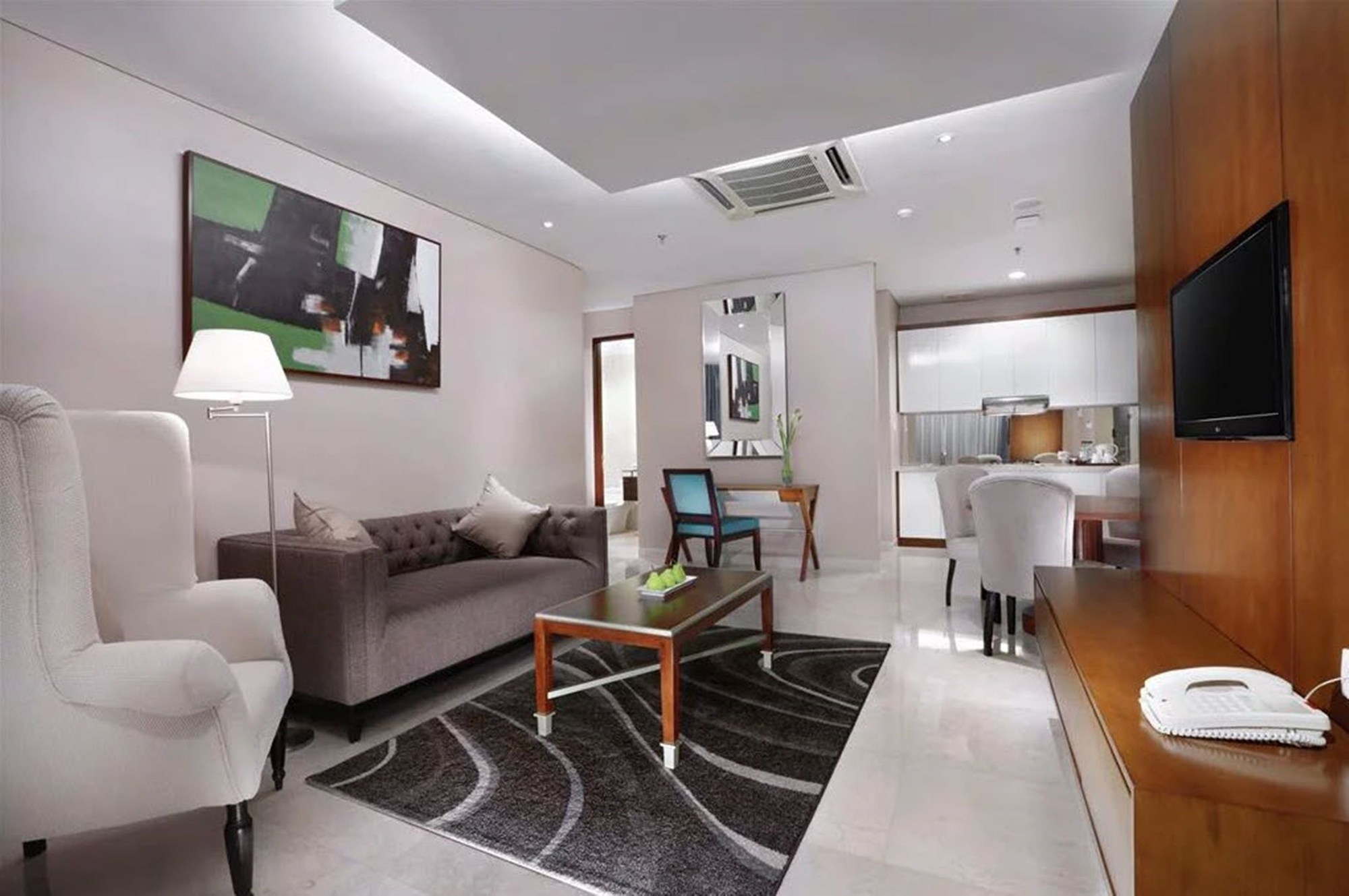 The Grove Suites