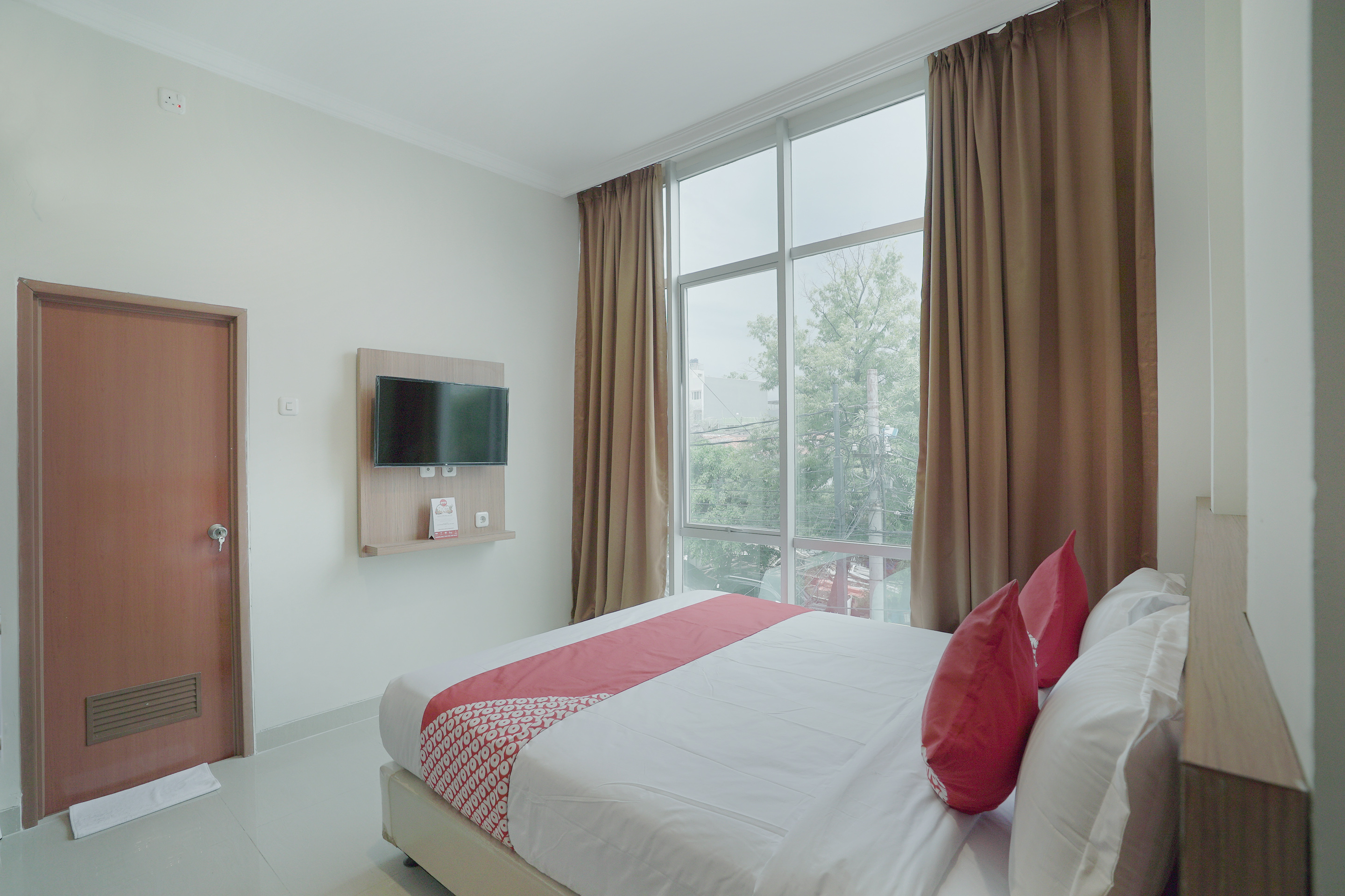 The Kartini 8 Residence By OYO Rooms
