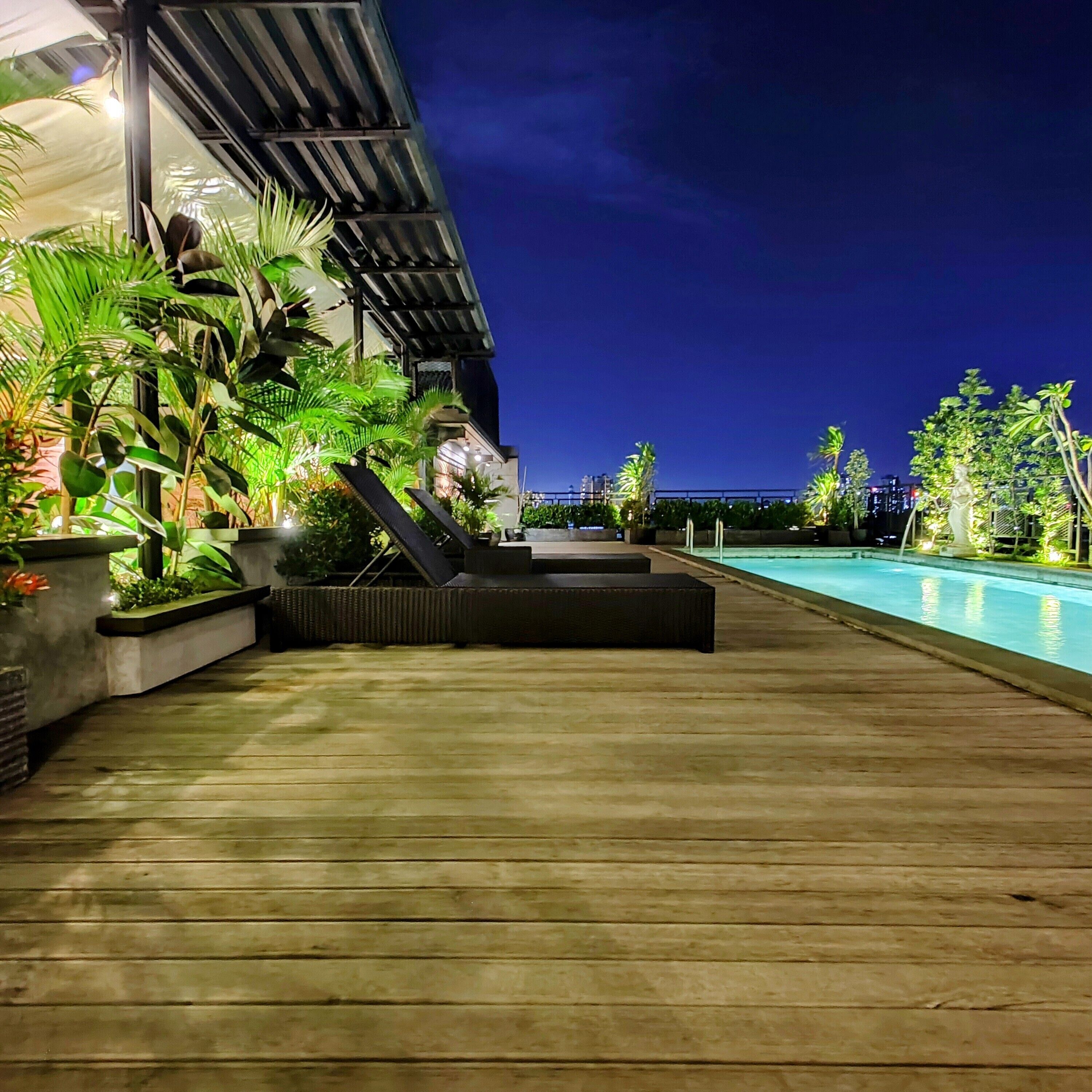 The Mango Suites By Flat06