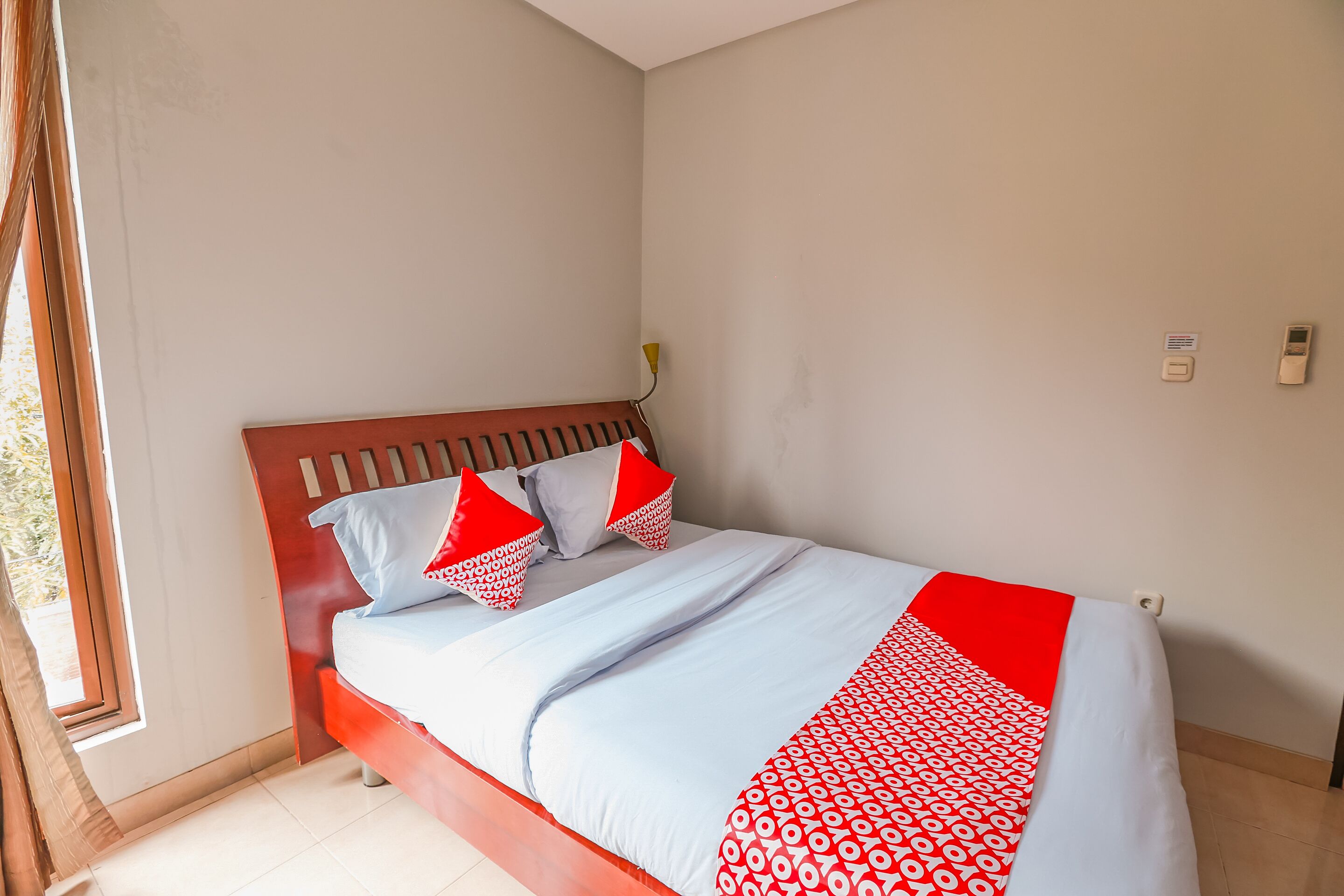 The One Residence Syariah by OYO Rooms