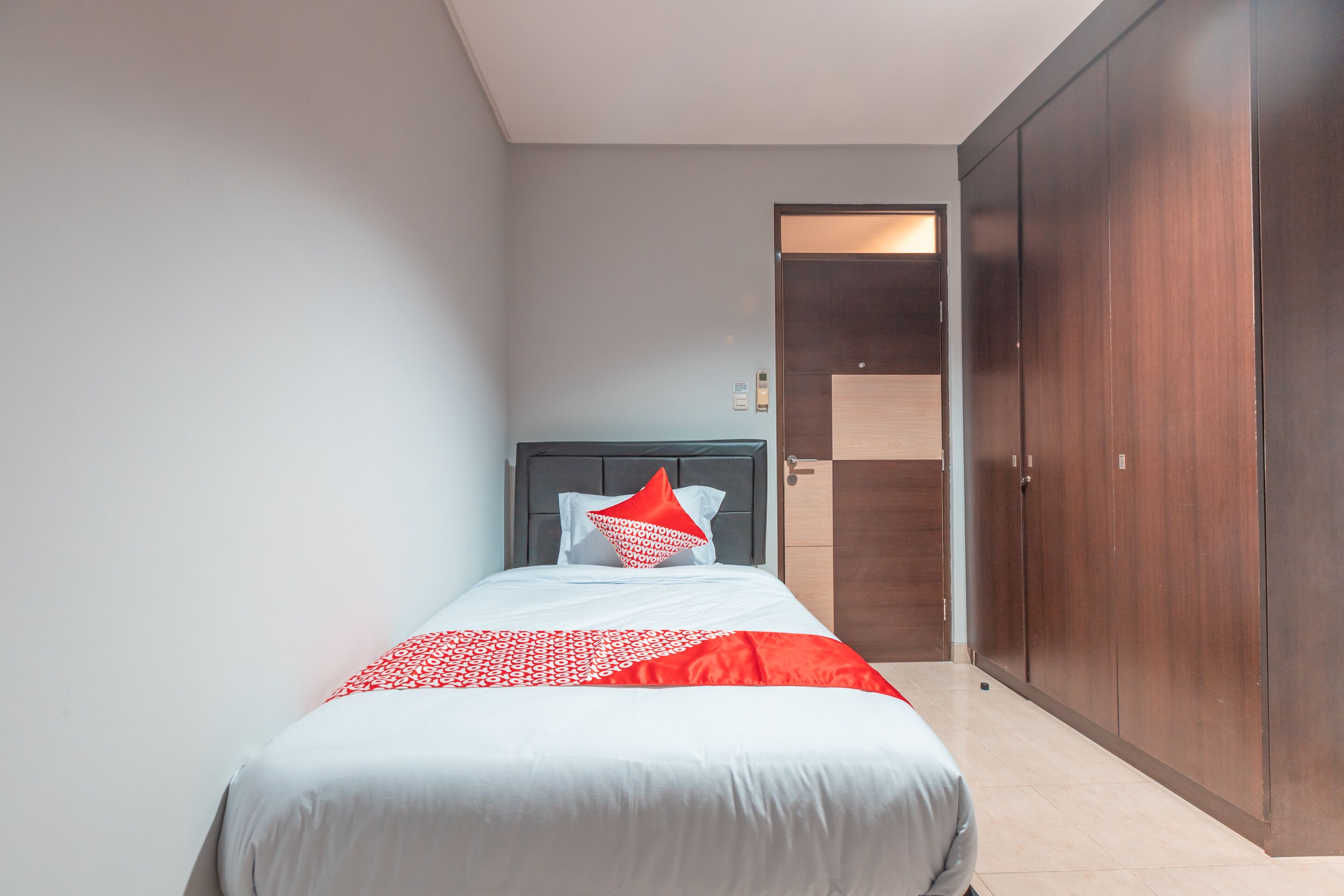 The One Residence Syariah by OYO Rooms