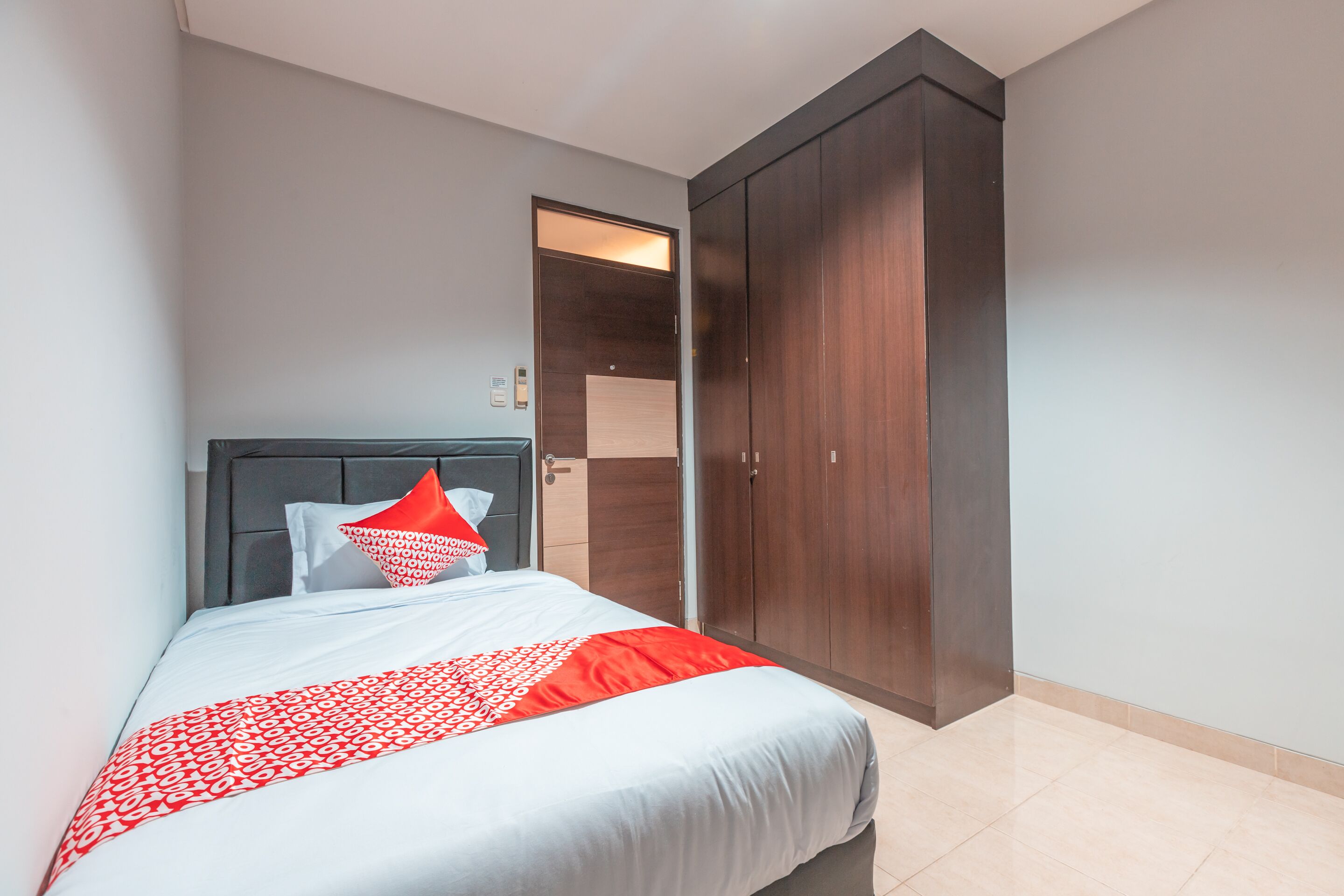 The One Residence Syariah by OYO Rooms