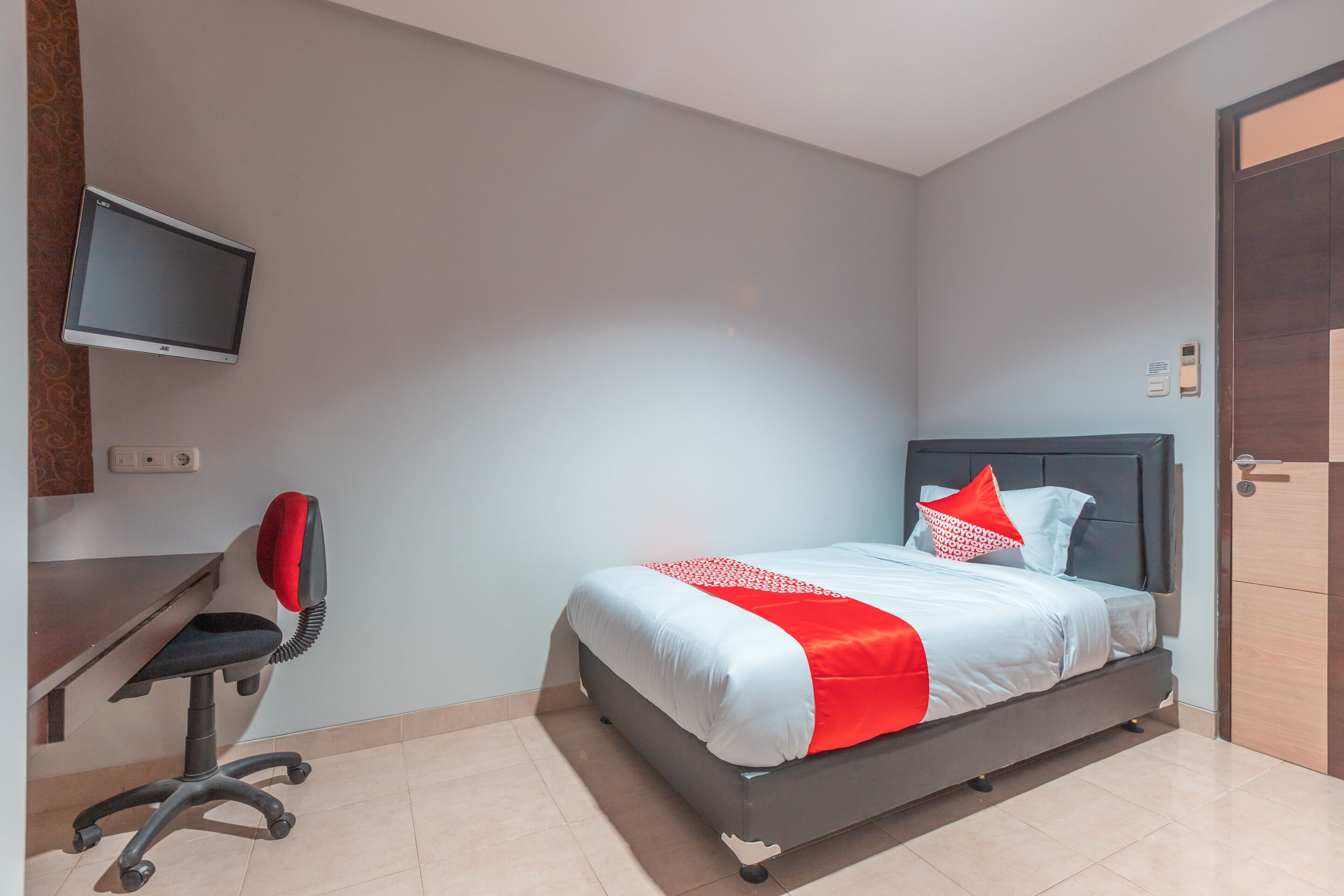 The One Residence Syariah by OYO Rooms