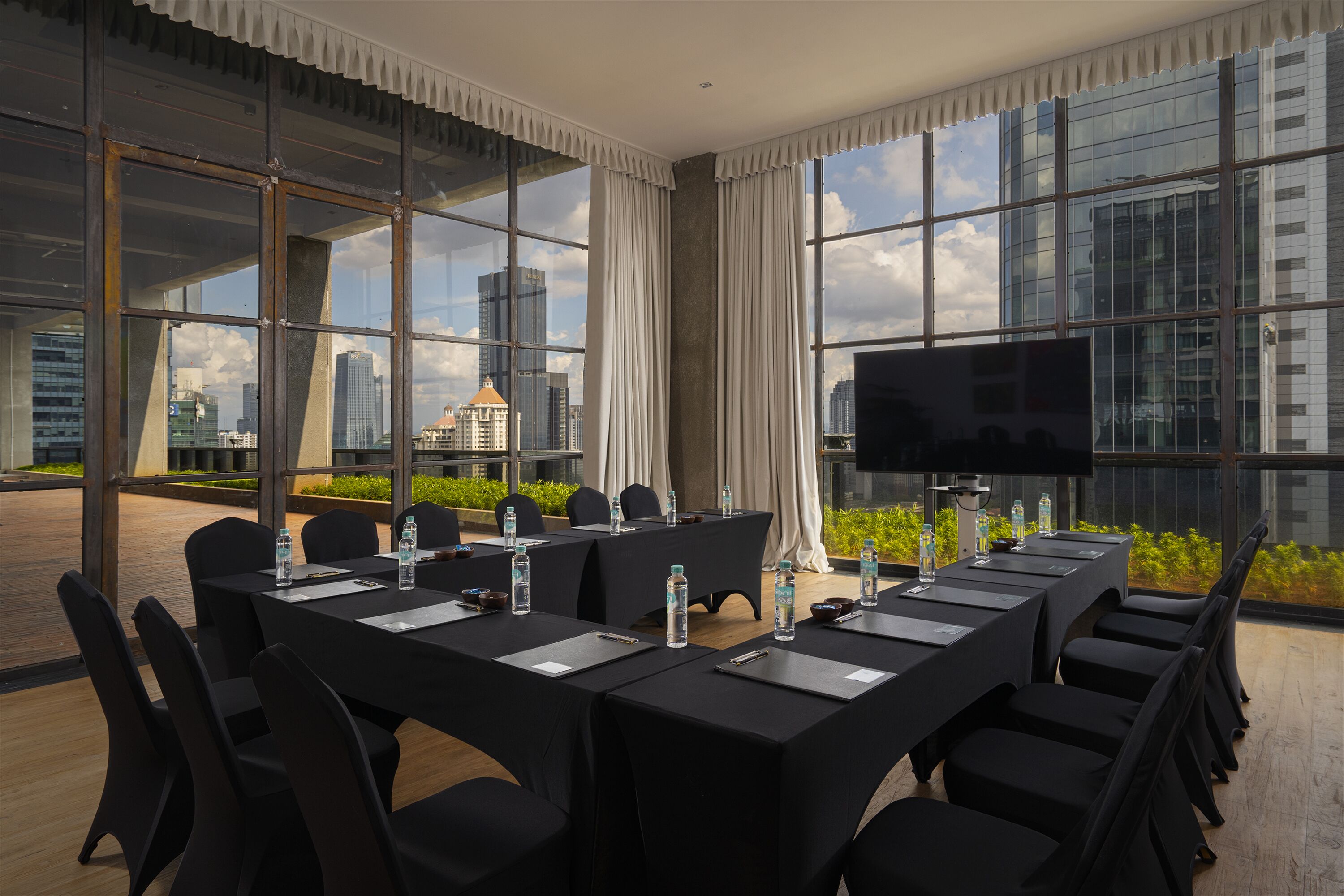 The Orient Jakarta, a Royal Hideaway Hotel