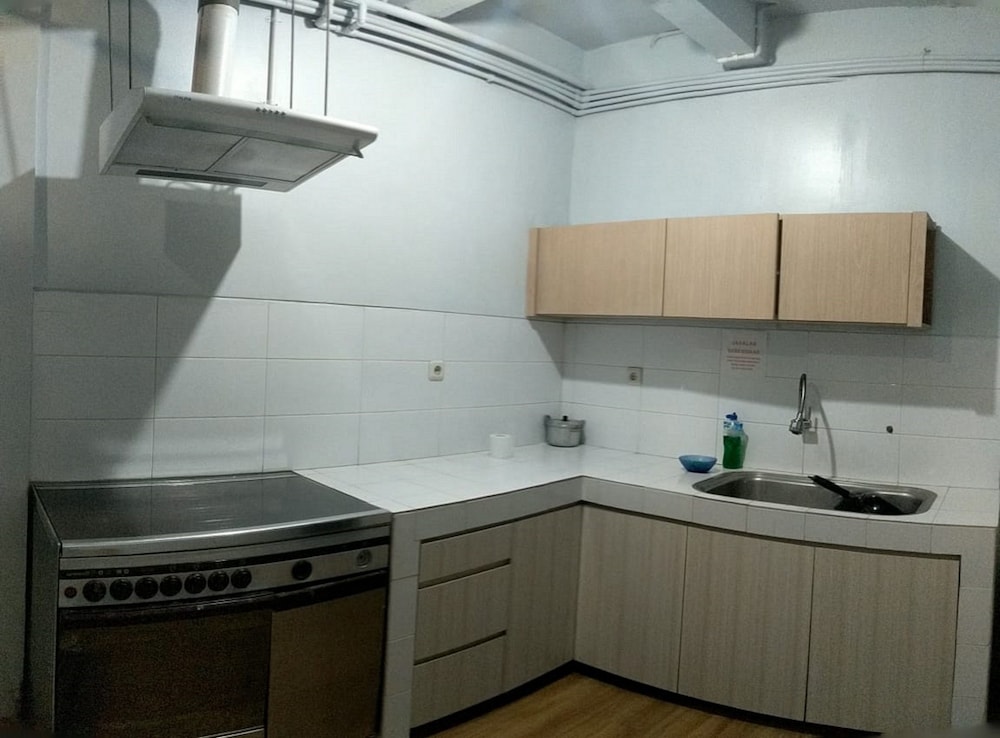 The Packer Lodge Hostel