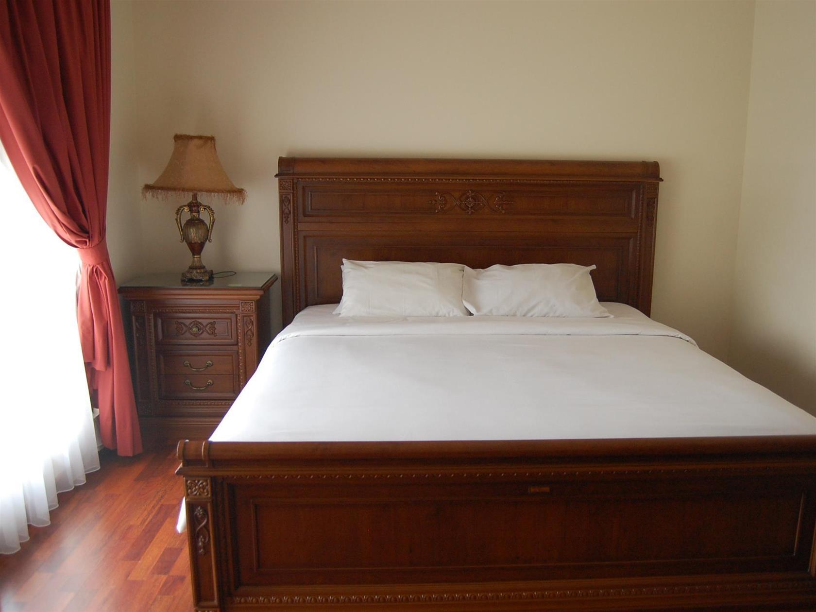 Arimbi Pejaten Suites