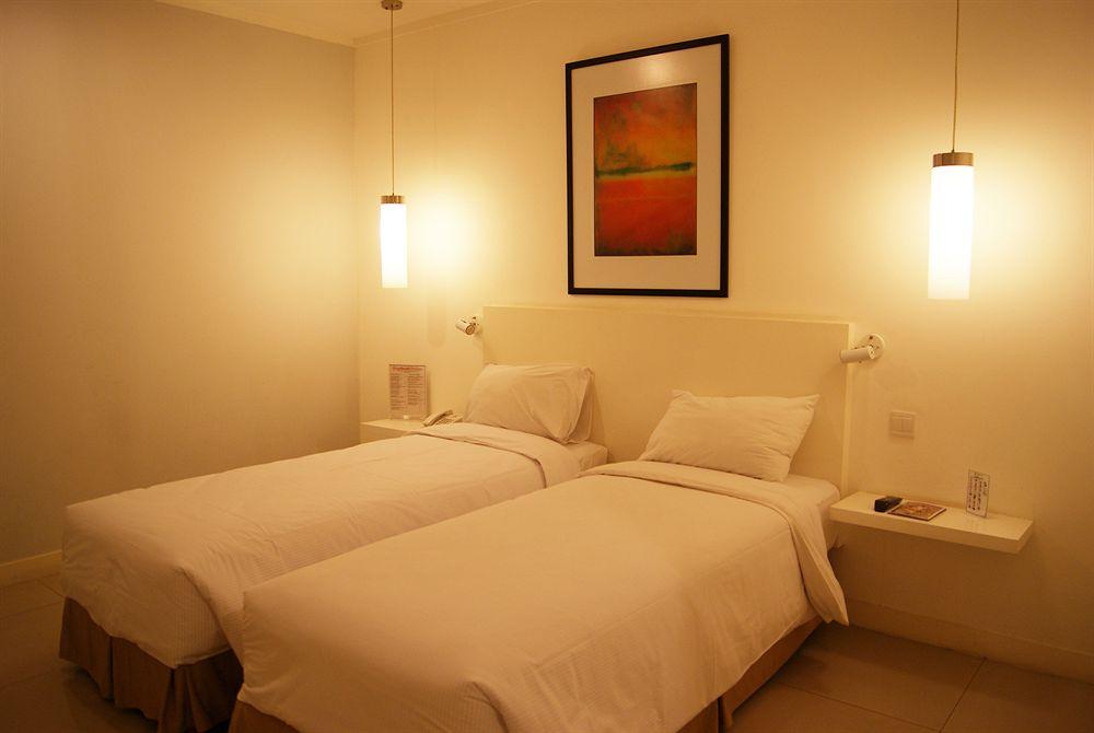 The Plaza Hotel Glodok