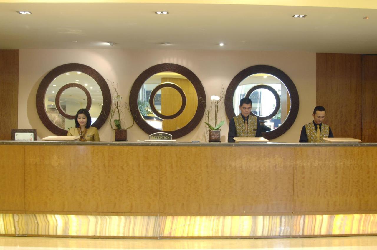The Sultan Hotel
