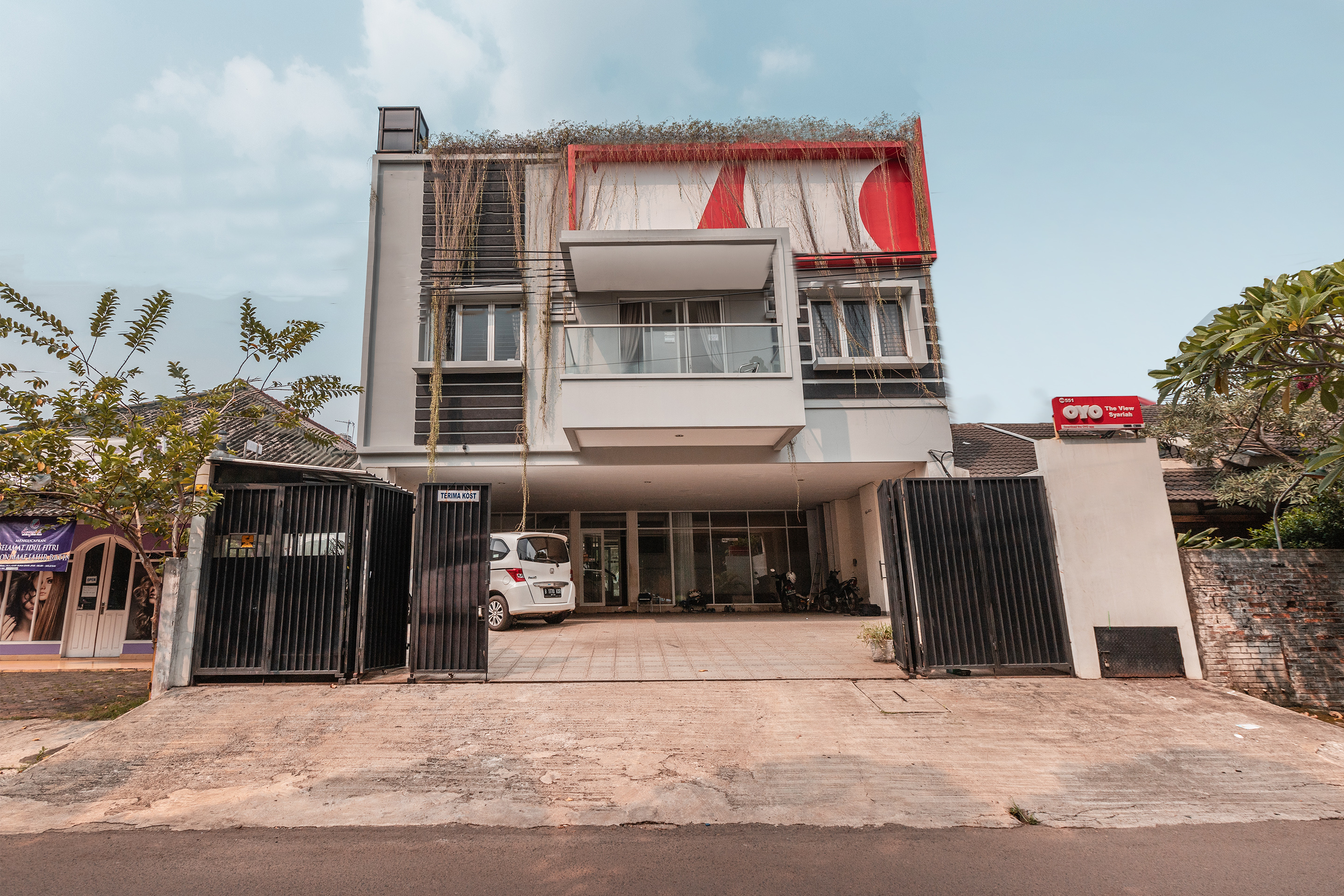 The View Syariah By OYO Rooms