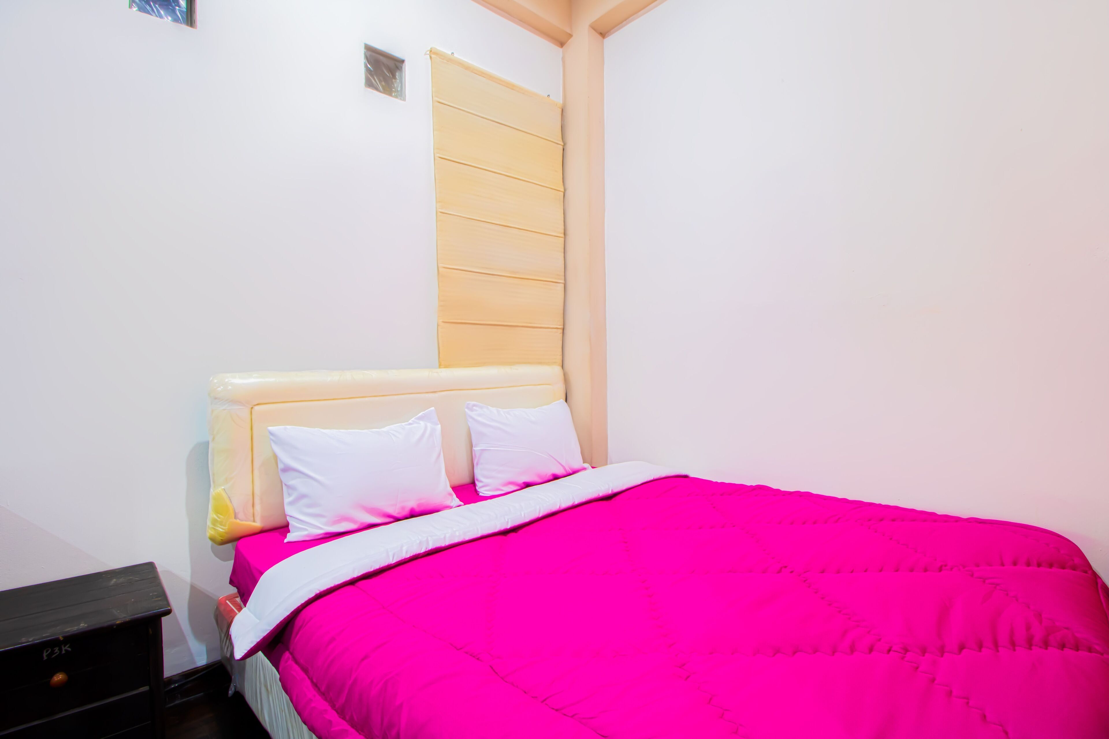 OYO 90696 Tobana House Bintaro