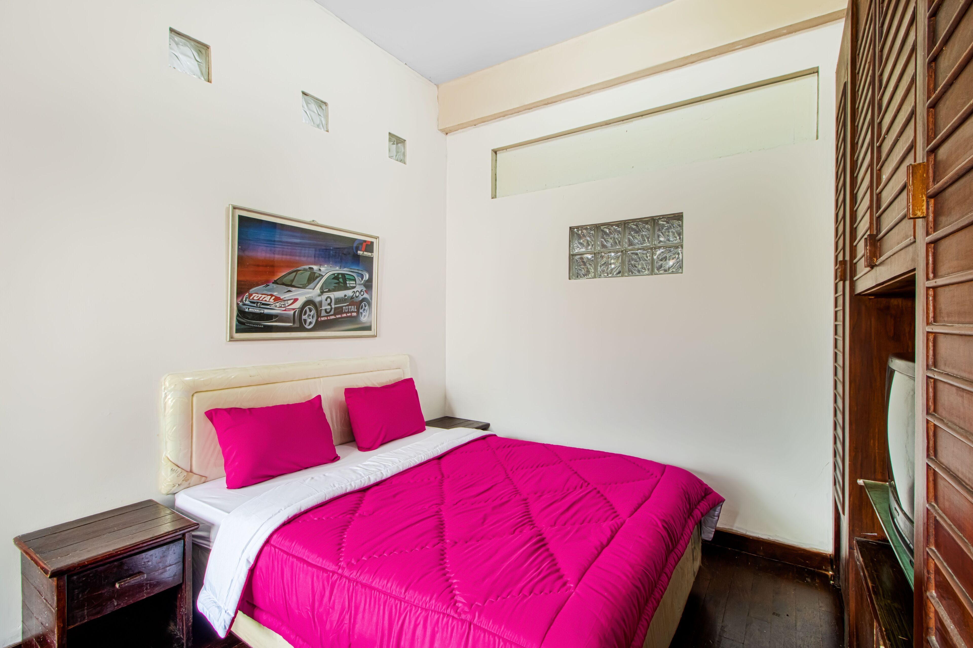 OYO 90696 Tobana House Bintaro