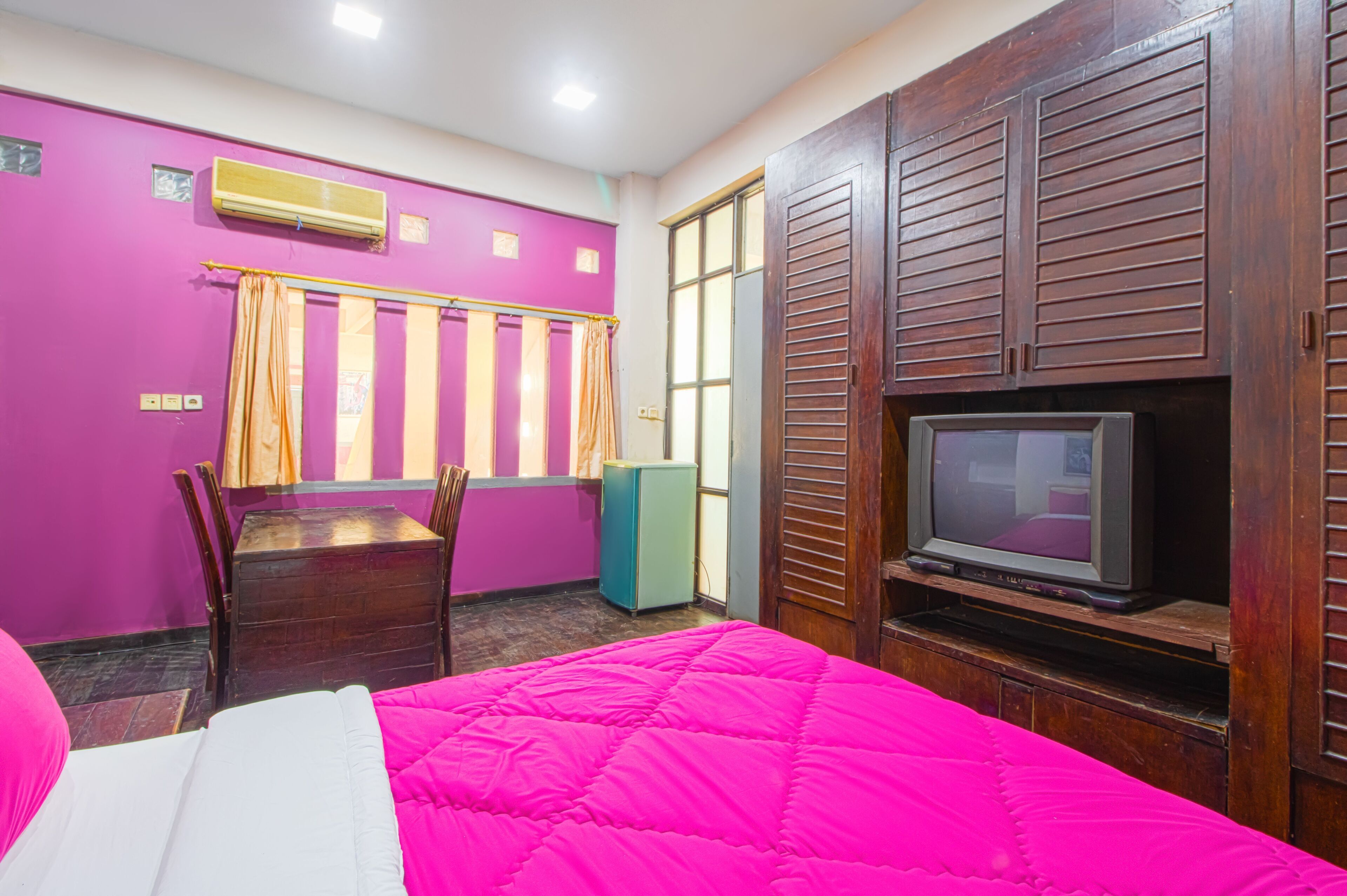 OYO 90696 Tobana House Bintaro