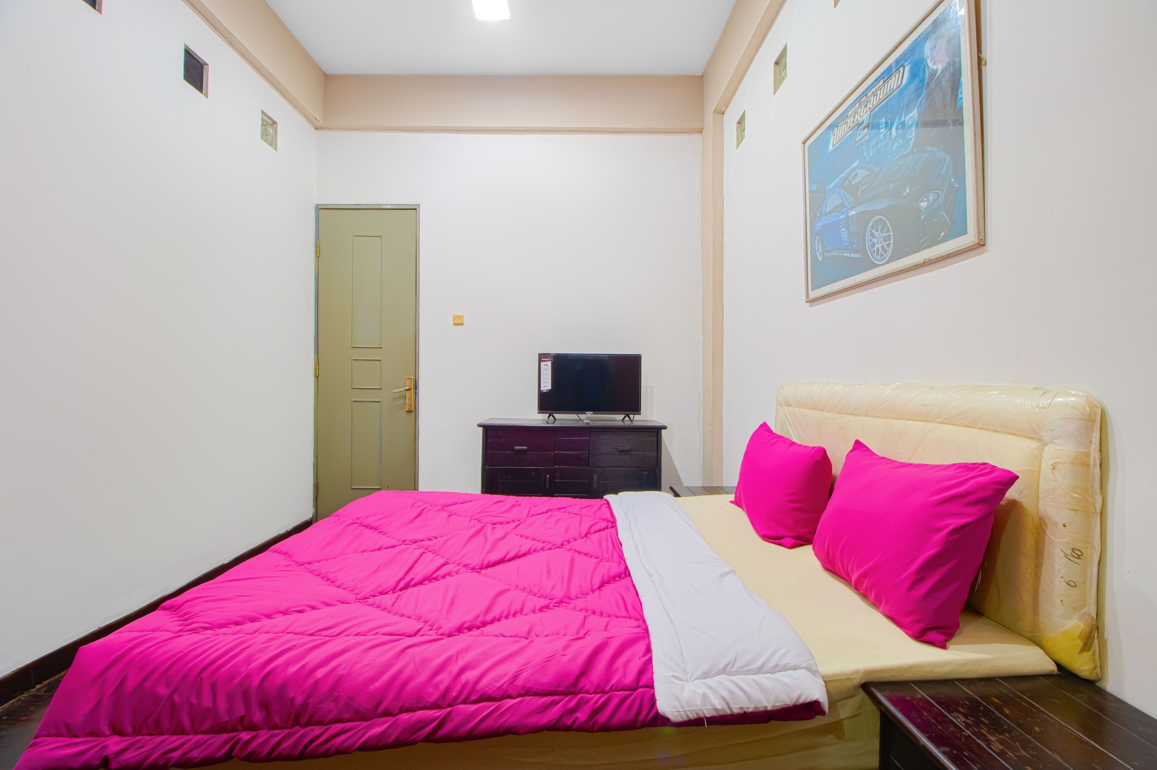 OYO 90696 Tobana House Bintaro