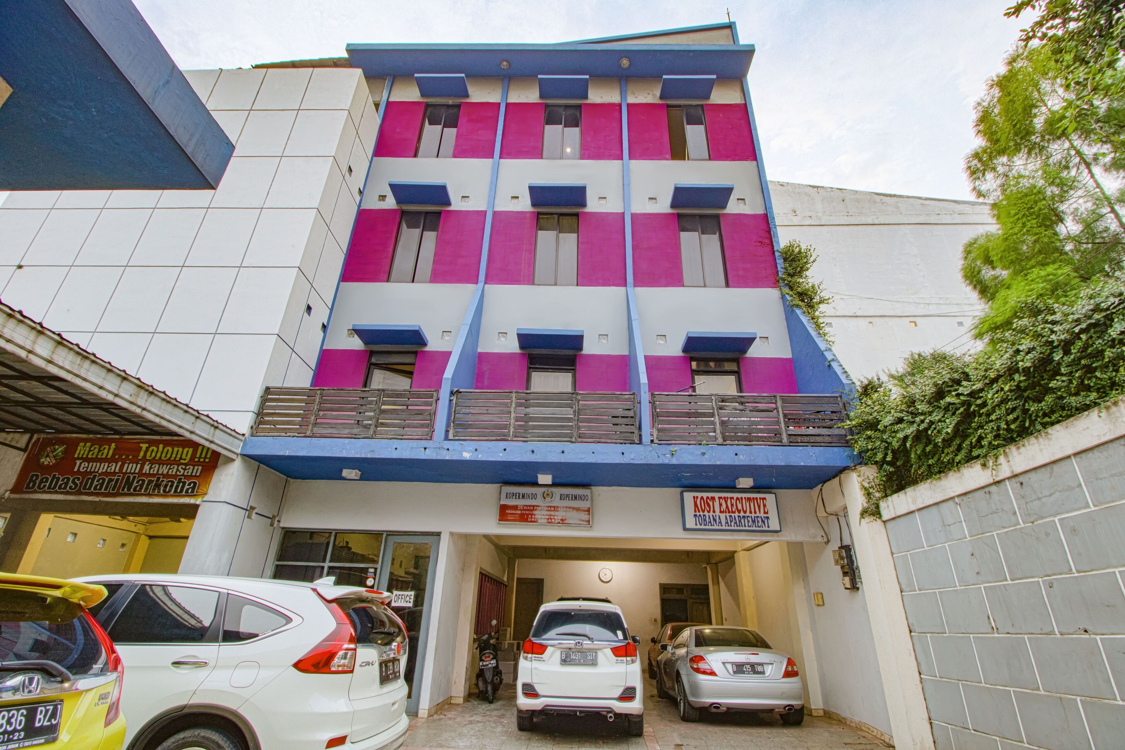 OYO 90696 Tobana House Bintaro