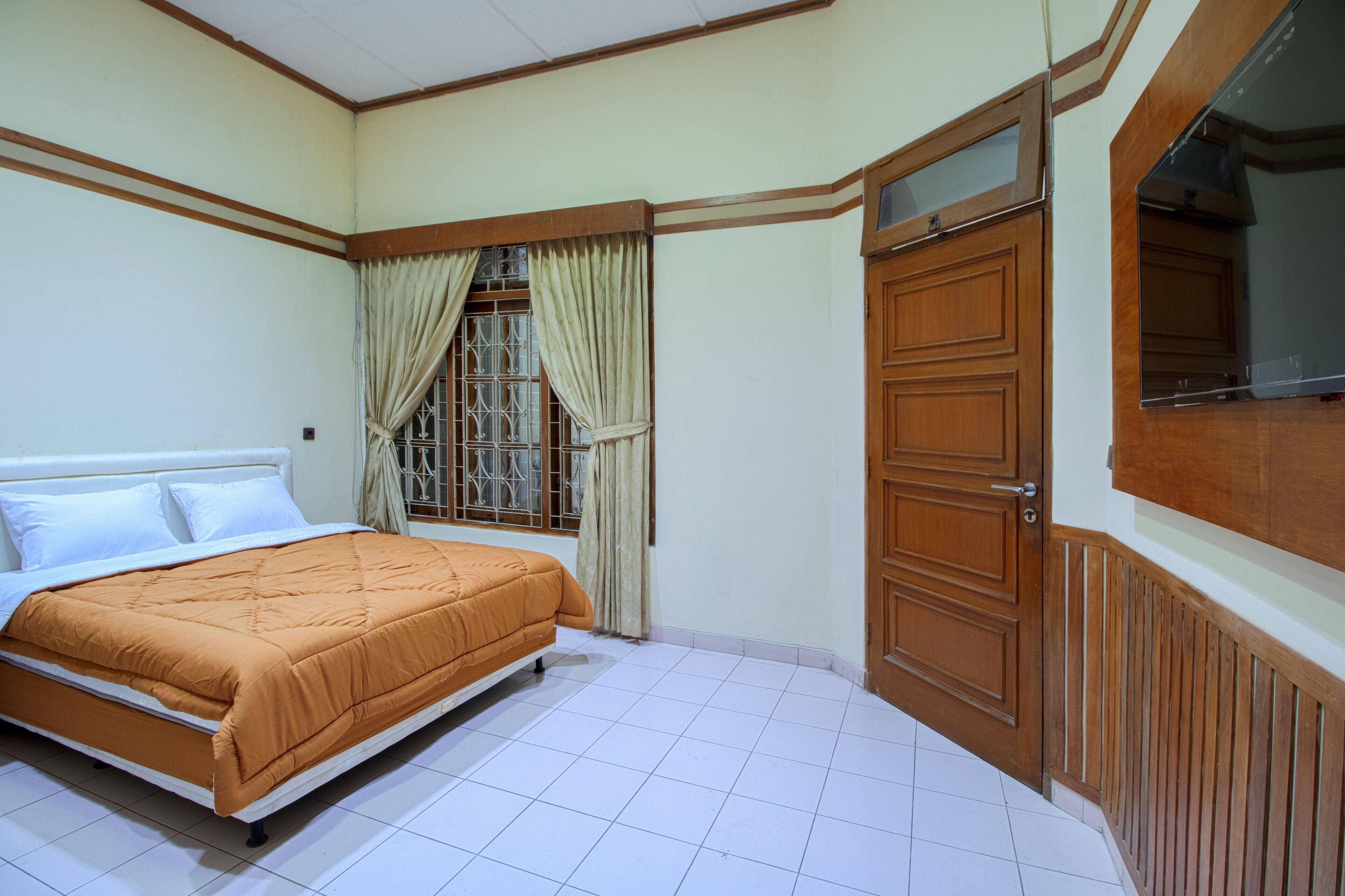 Tobana Pejaten House