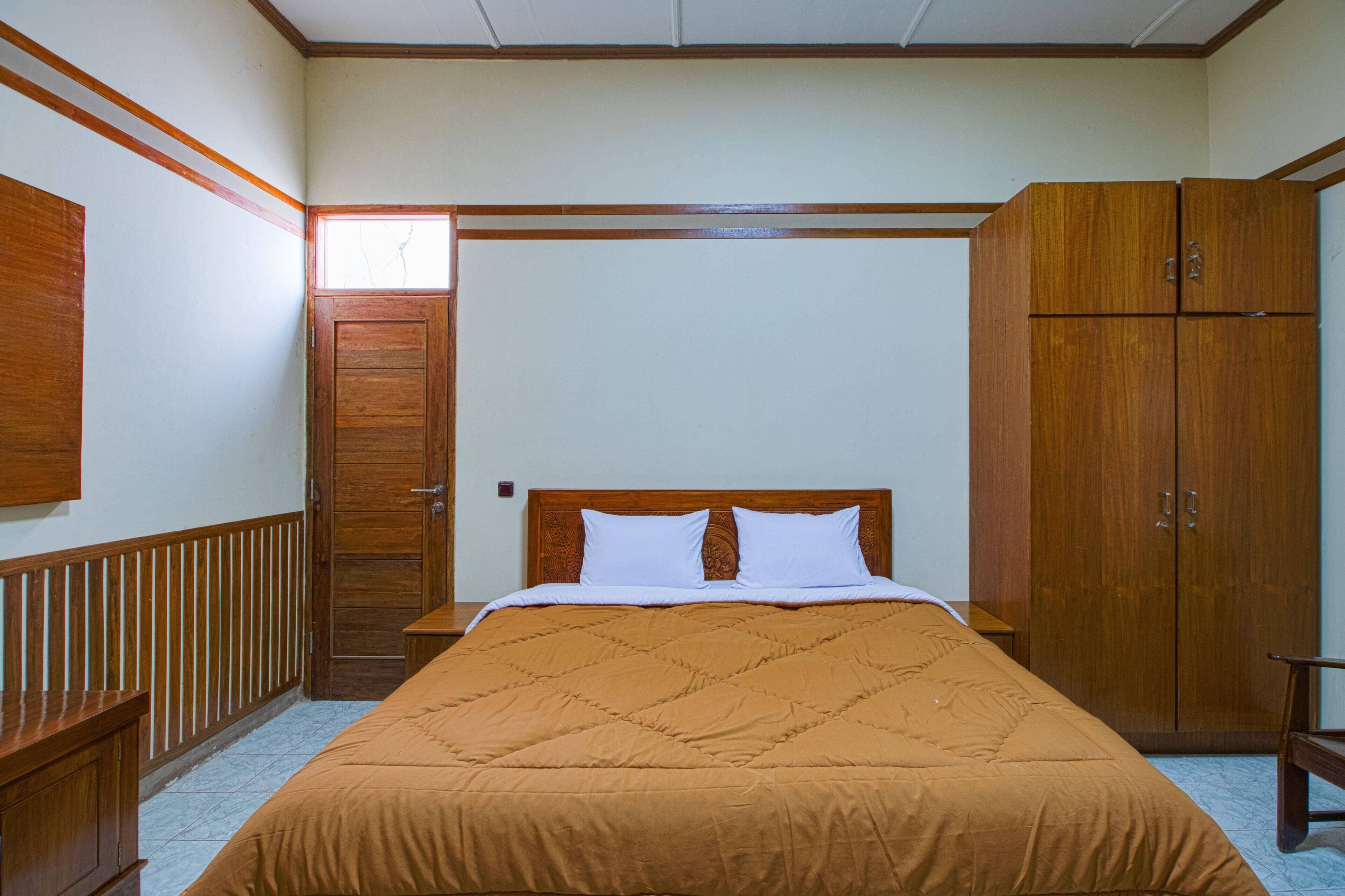 Tobana Pejaten House