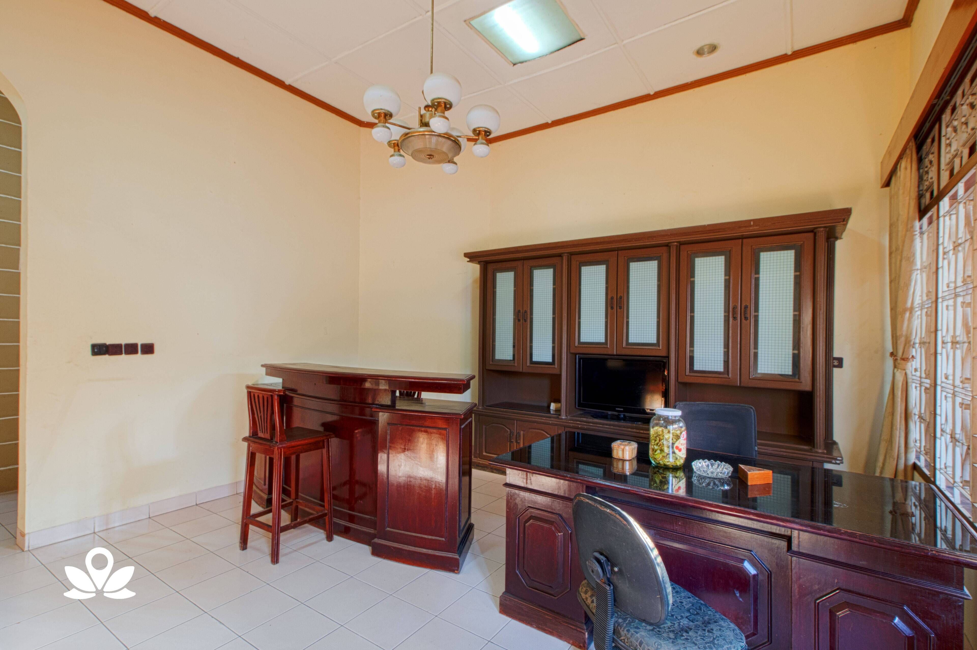 Tobana Pejaten House