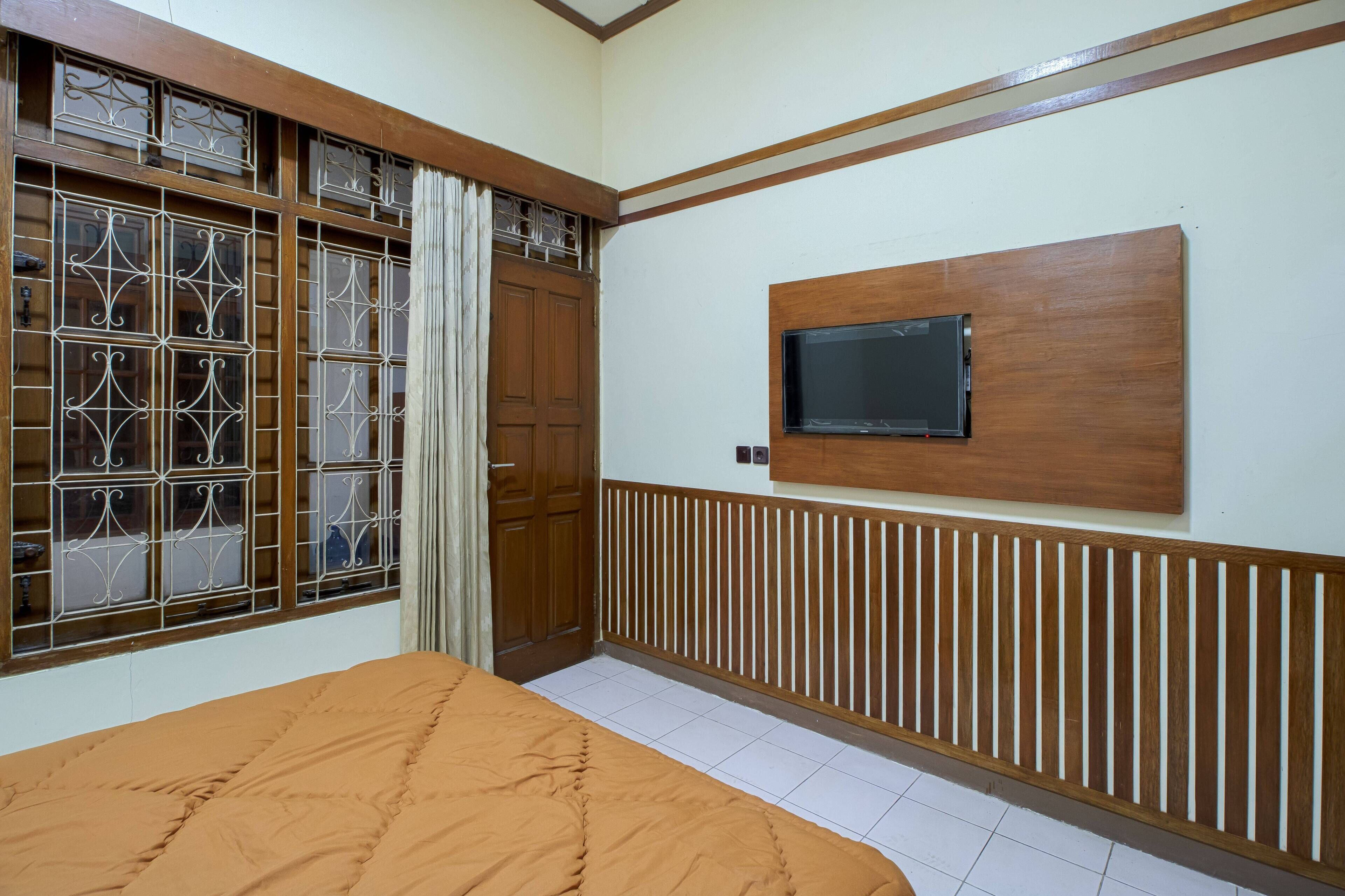 Tobana Pejaten House