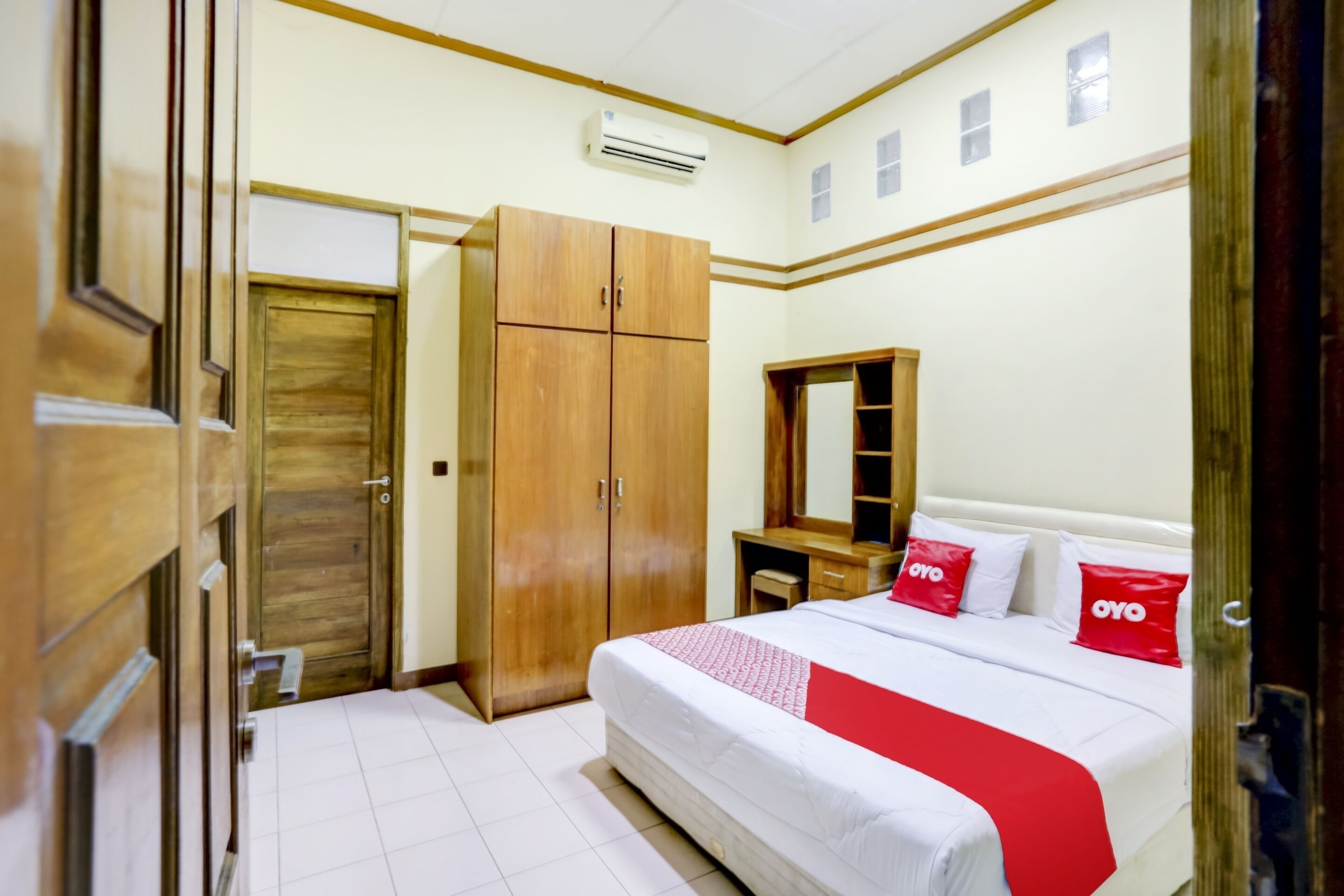 Tobana Pejaten House by OYO