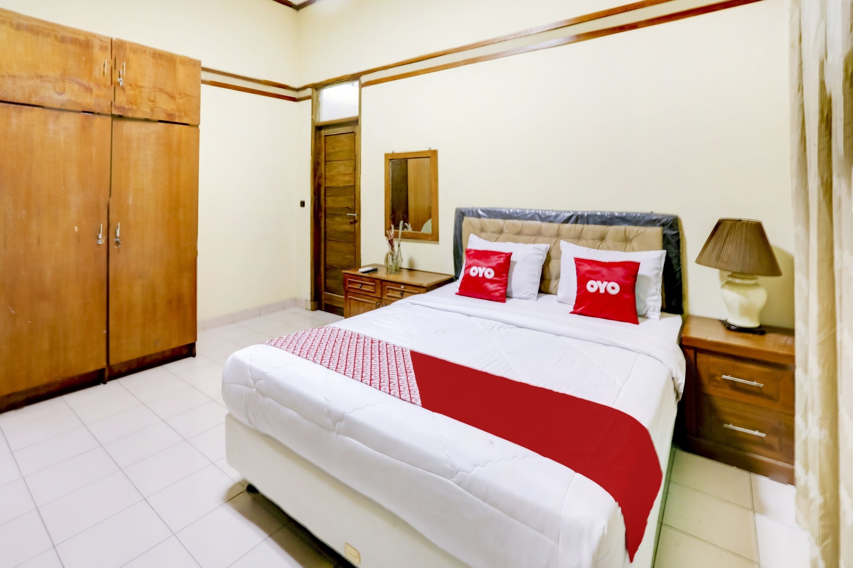 Tobana Pejaten House by OYO