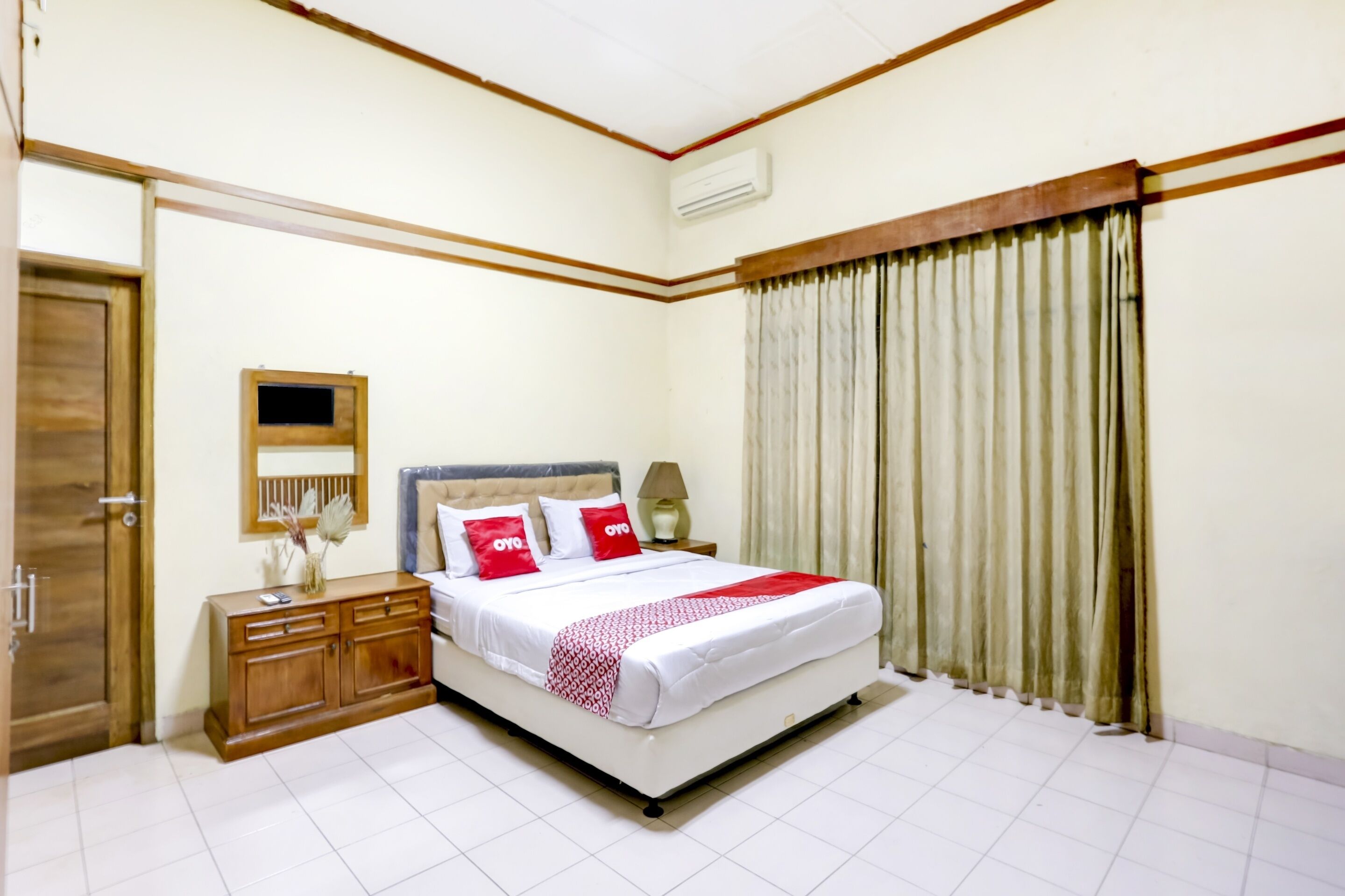 Tobana Pejaten House by OYO