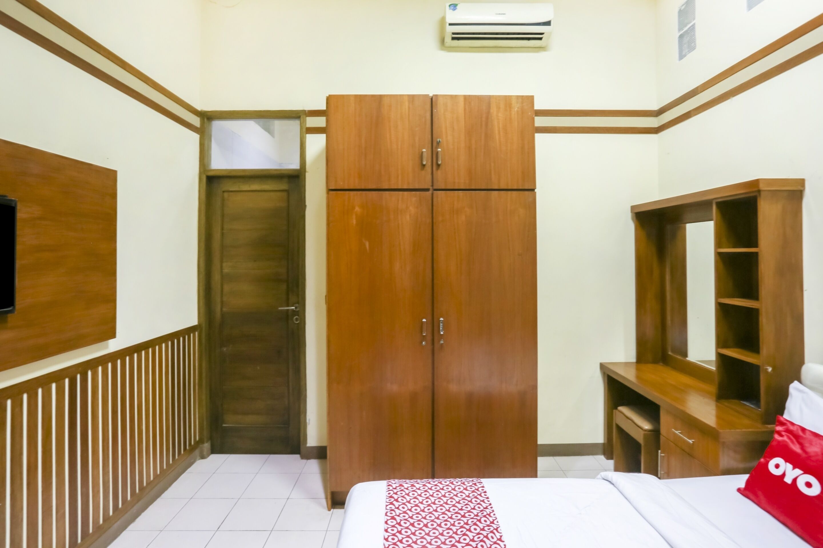 Tobana Pejaten House by OYO