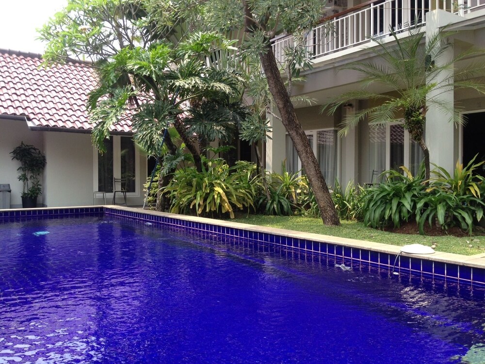 Topaz Guest House