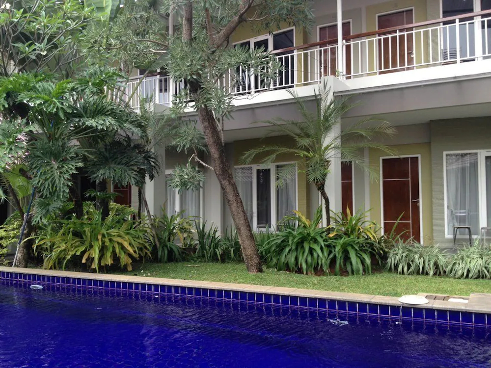Topaz Guest House