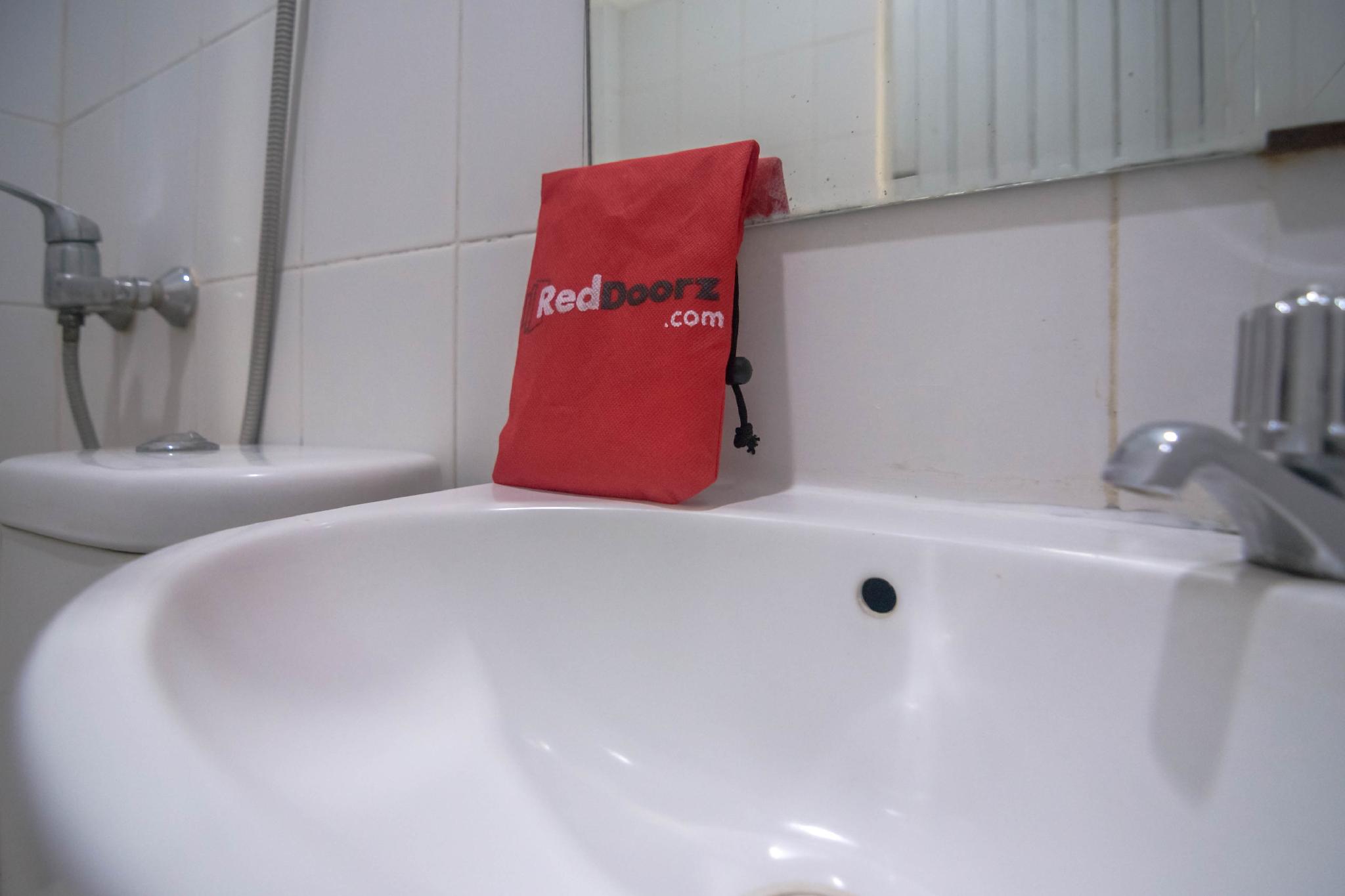 Trend Hotel By RedDoorz