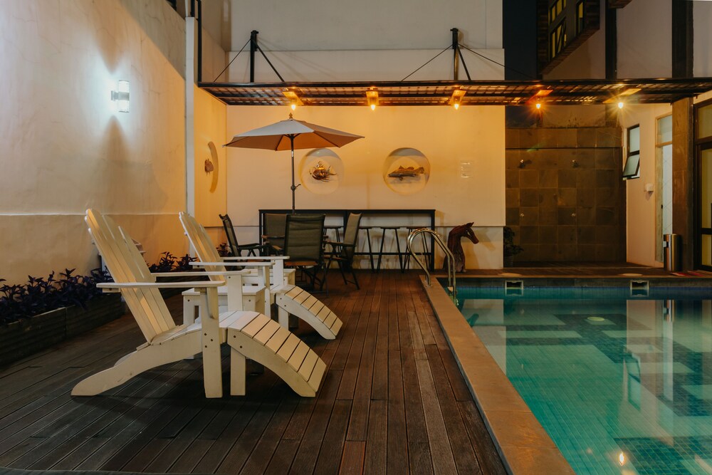 Urbanest Inn House Slipi