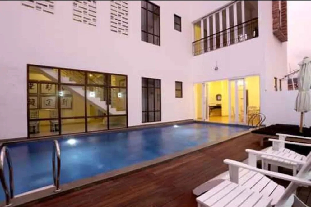 Urbanest Inn House Slipi