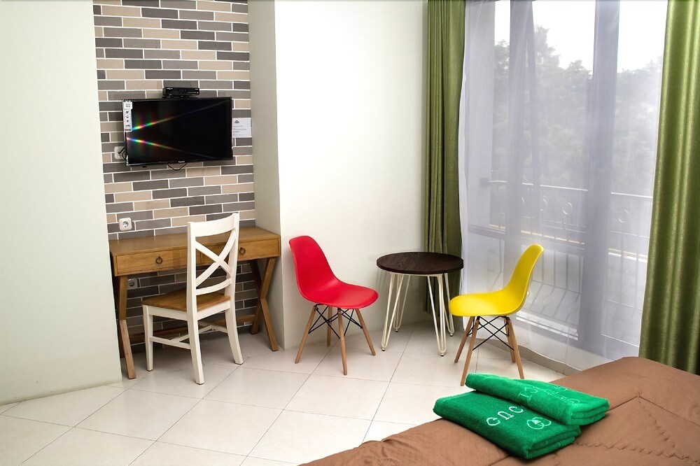 Urbanest Inn House TB Simatupang