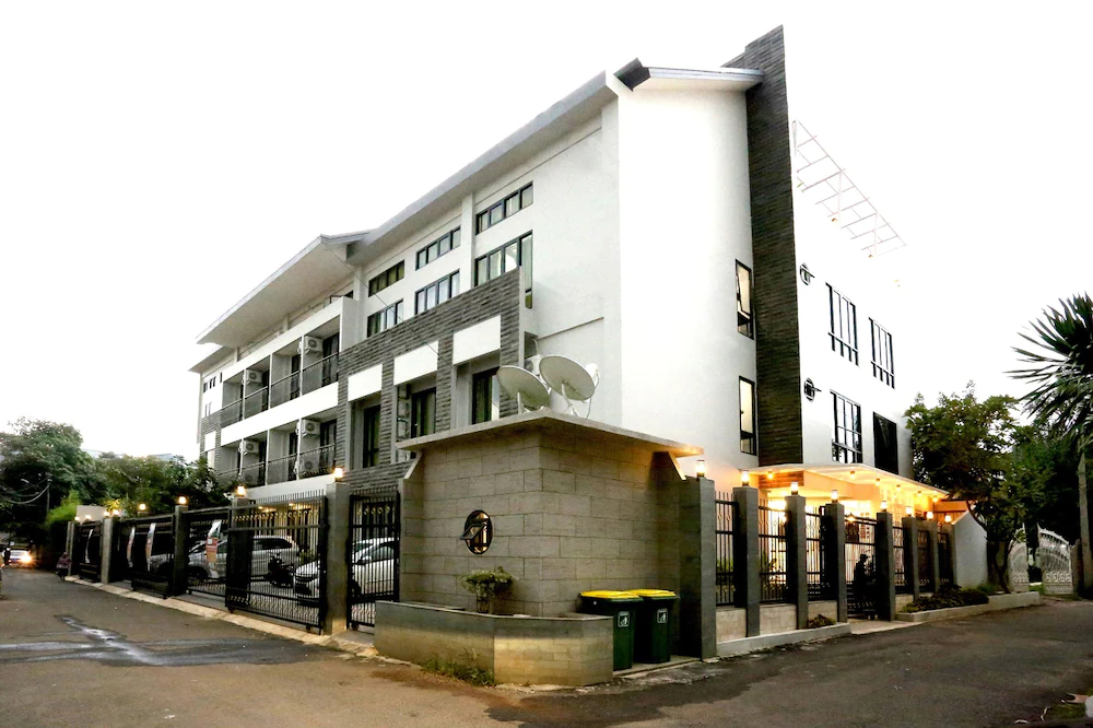 Urbanest Inn House TB Simatupang