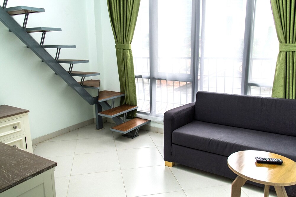 Urbanest Inn House TB Simatupang